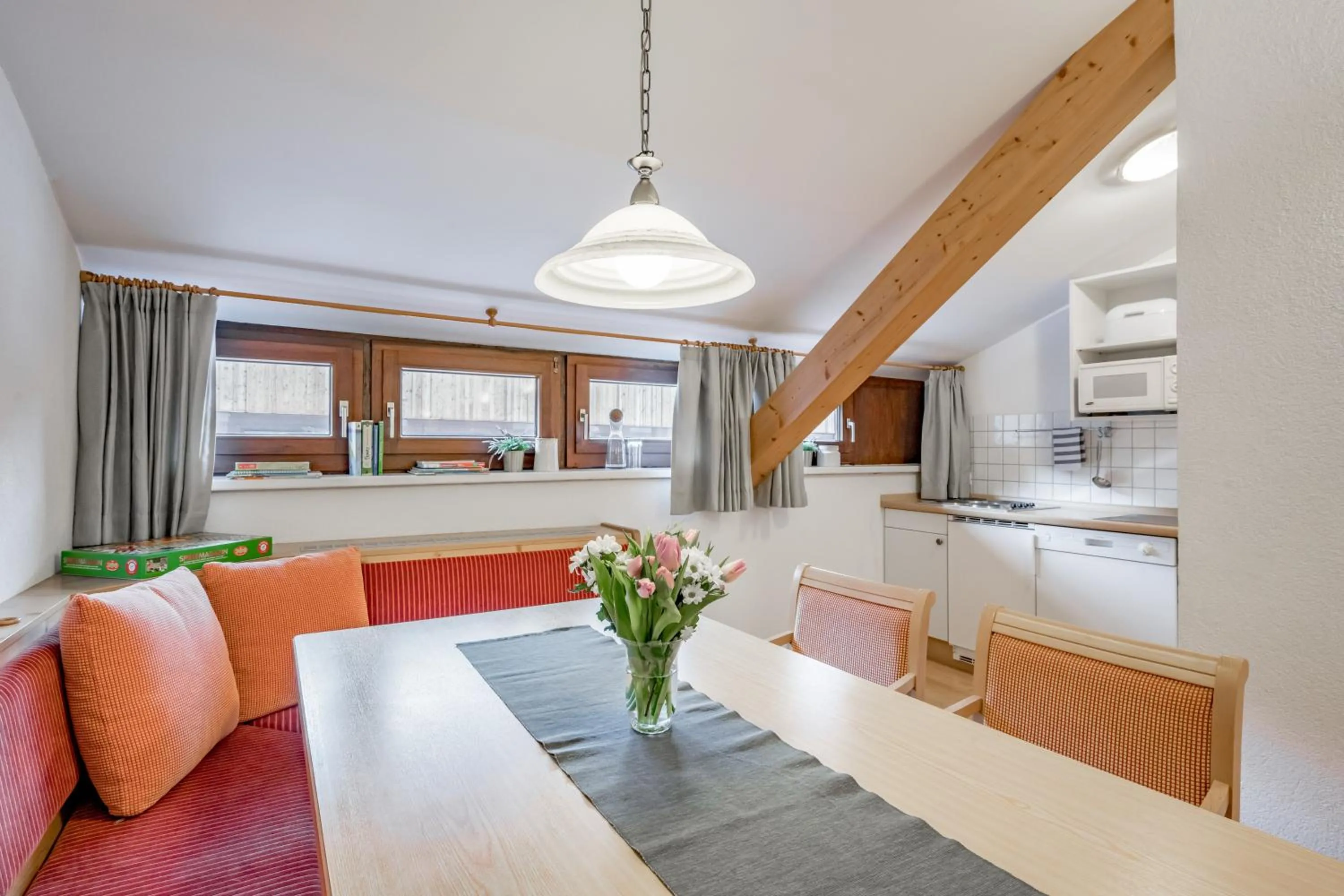 Kitchen or kitchenette in Inntaler Hof