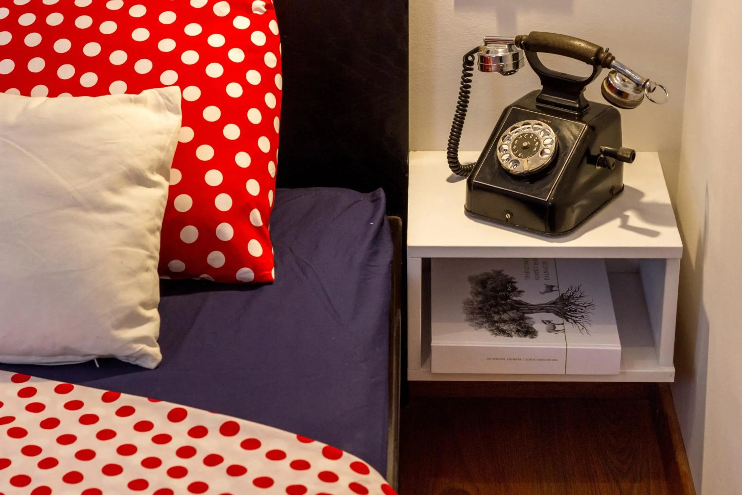 Decorative detail, Bed in Apartman Sv Petar Stari u centru Splita