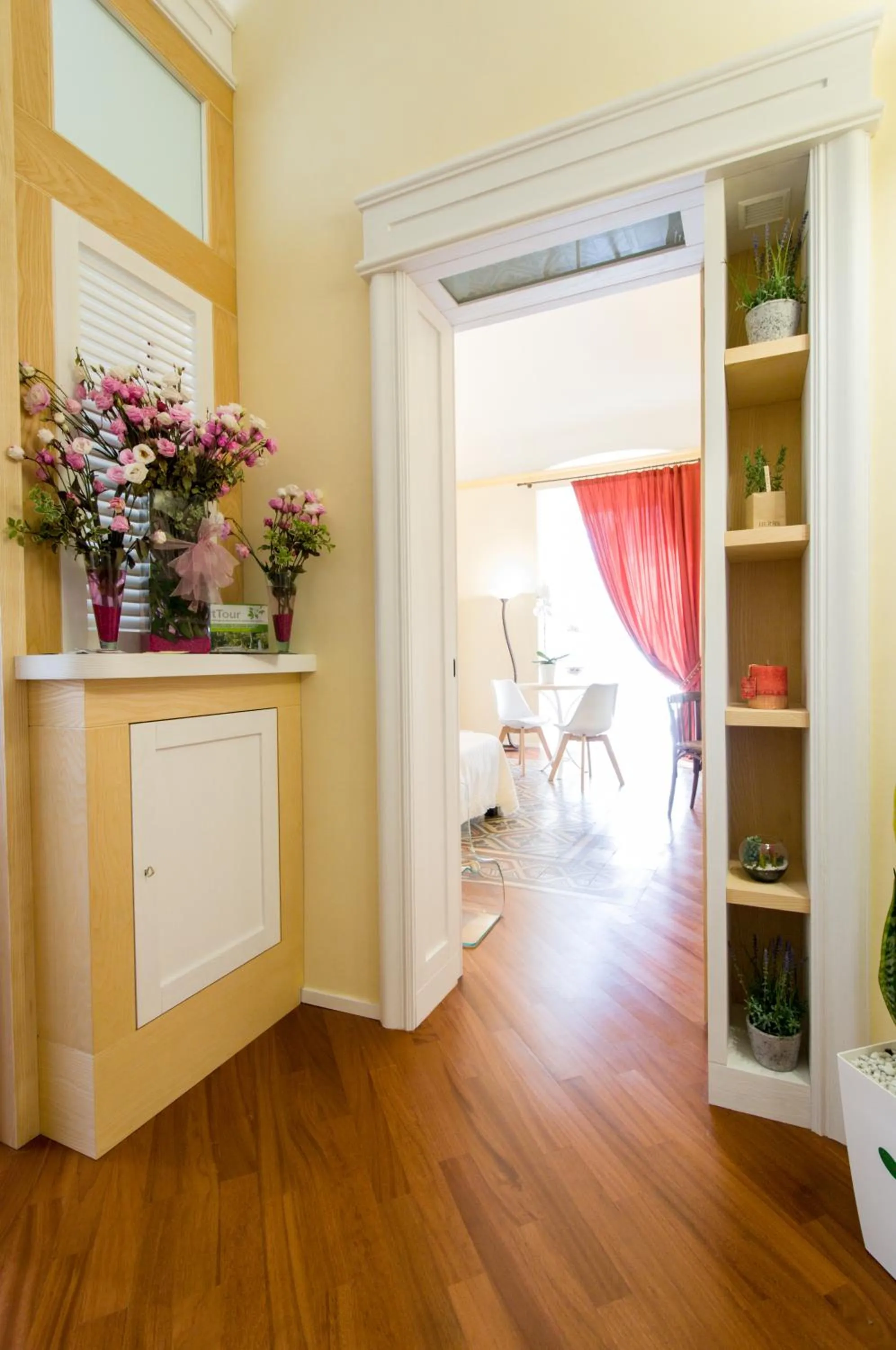 Facade/entrance in Turenum Apartment B&B