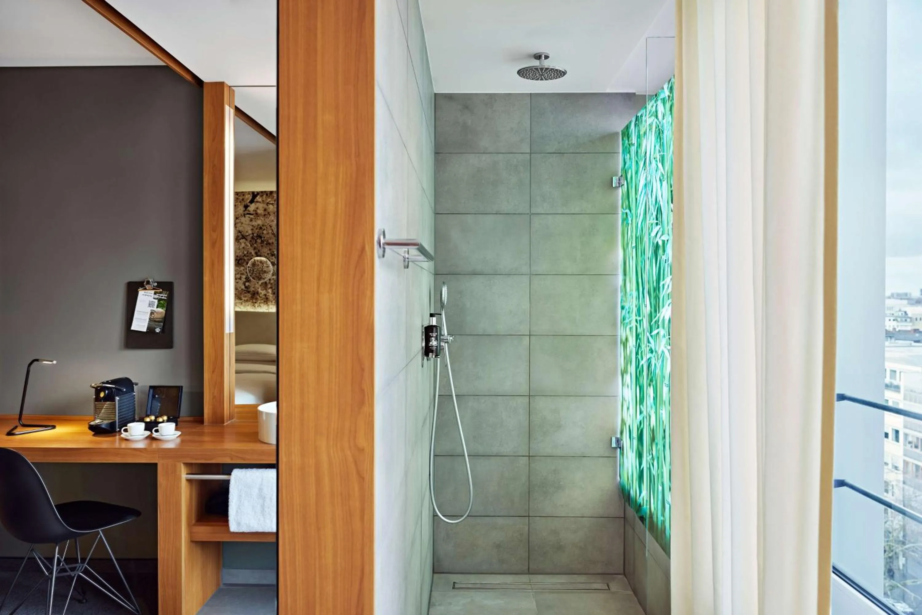 Bedroom in Me and All Hotel Dusseldorf, by Hyatt