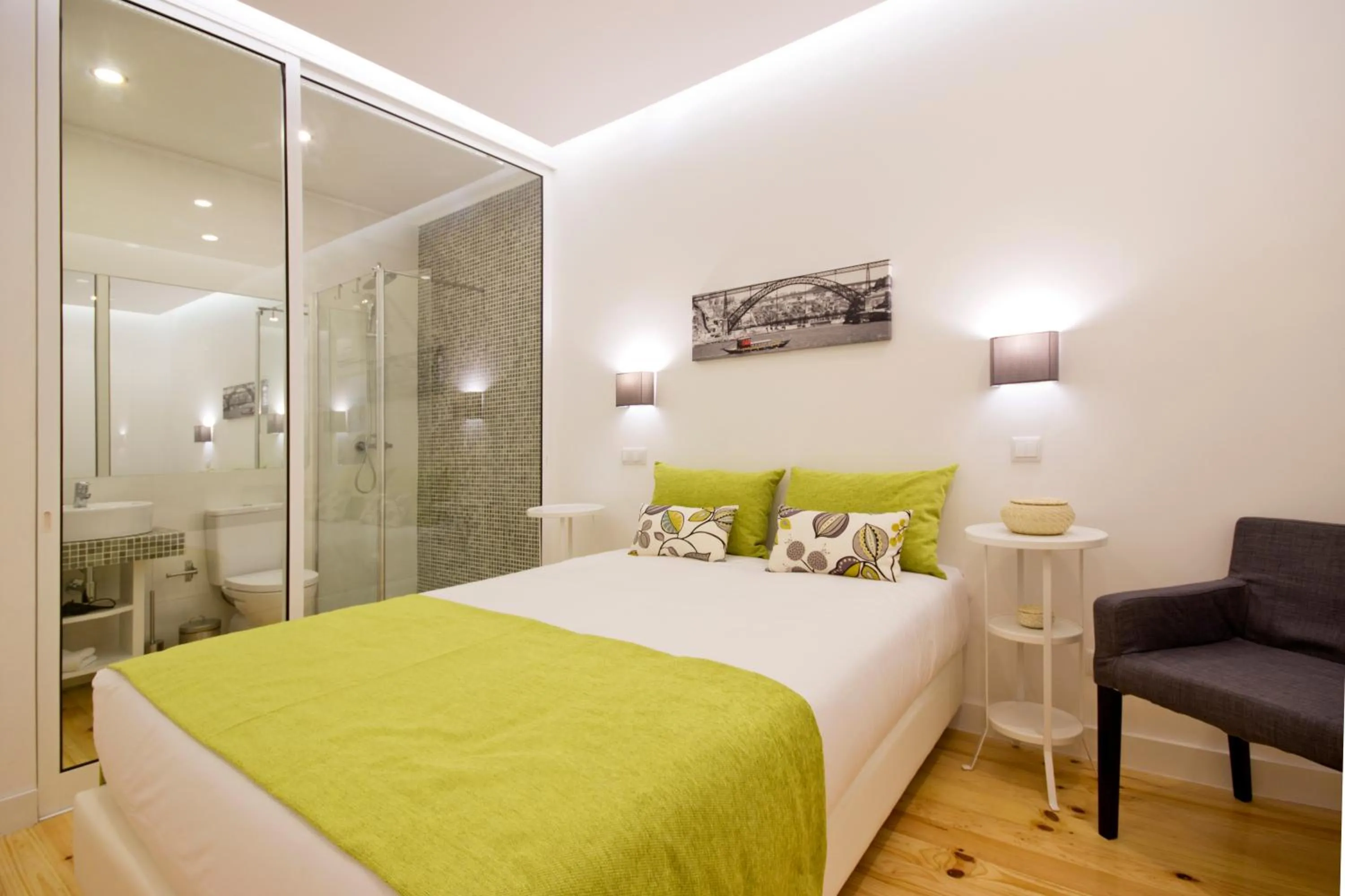 Bedroom, Bed in MyStay Porto Bolhão