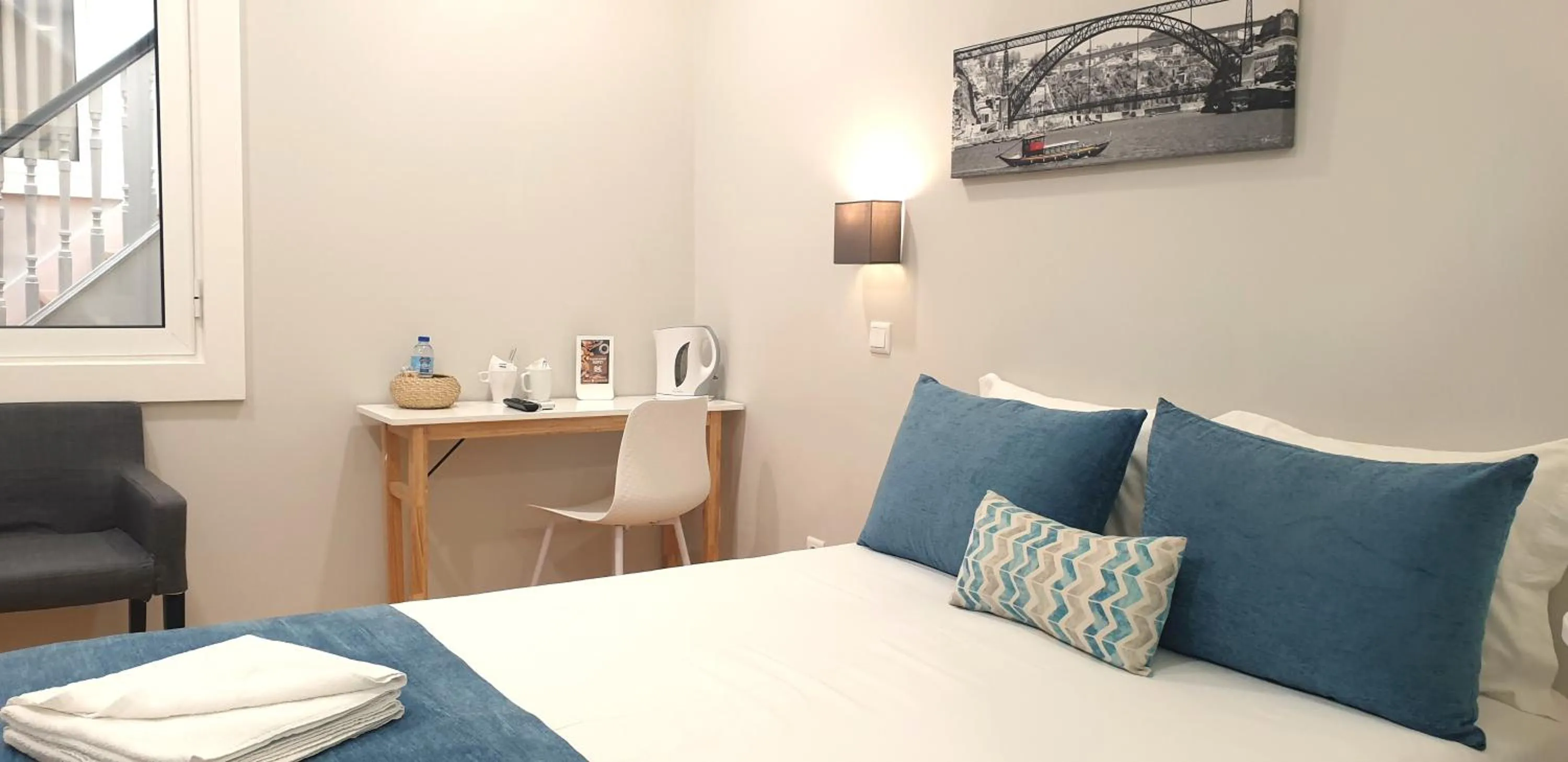 Bedroom, Bed in MyStay Porto Bolhão