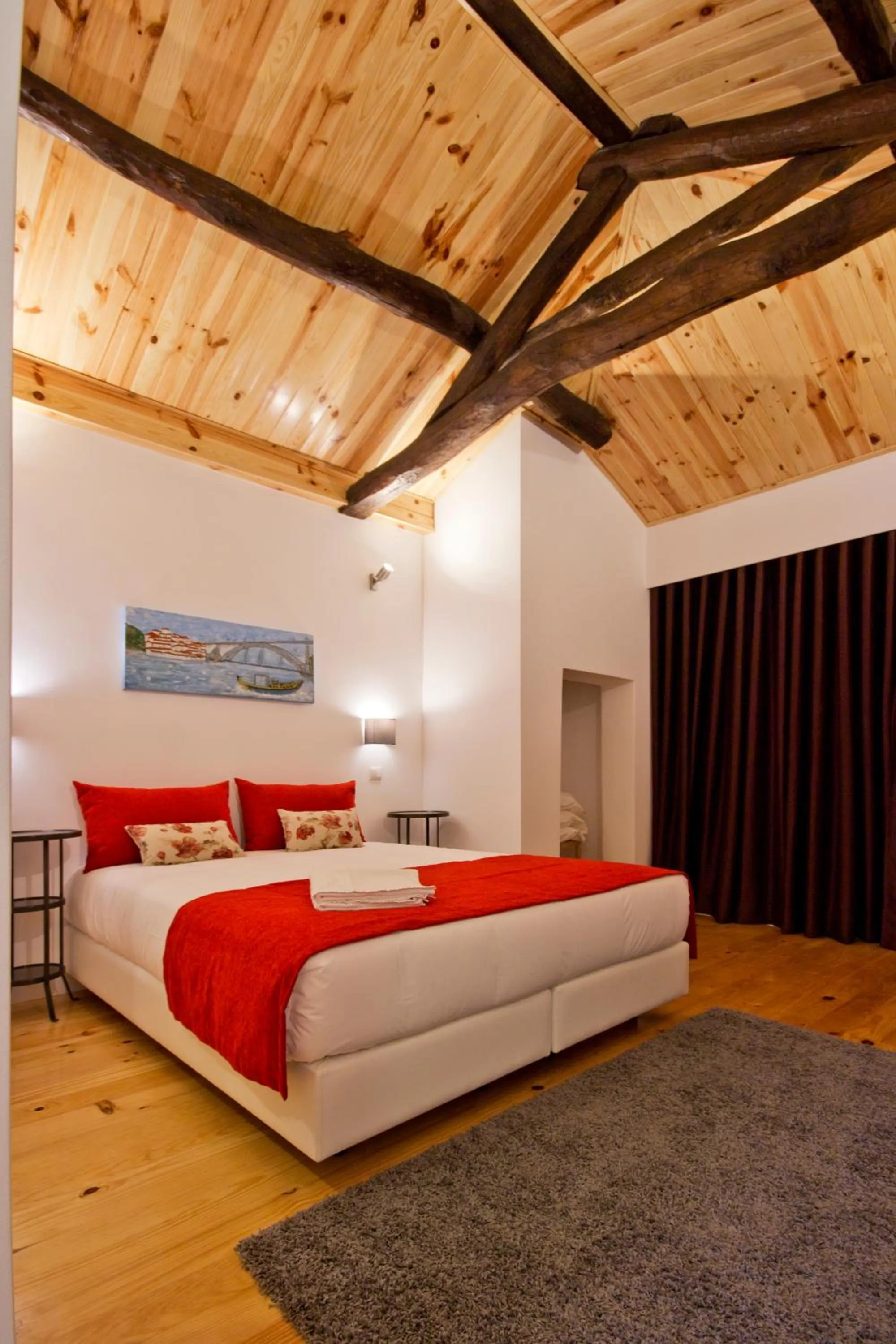 Bedroom, Bed in MyStay Porto Bolhão