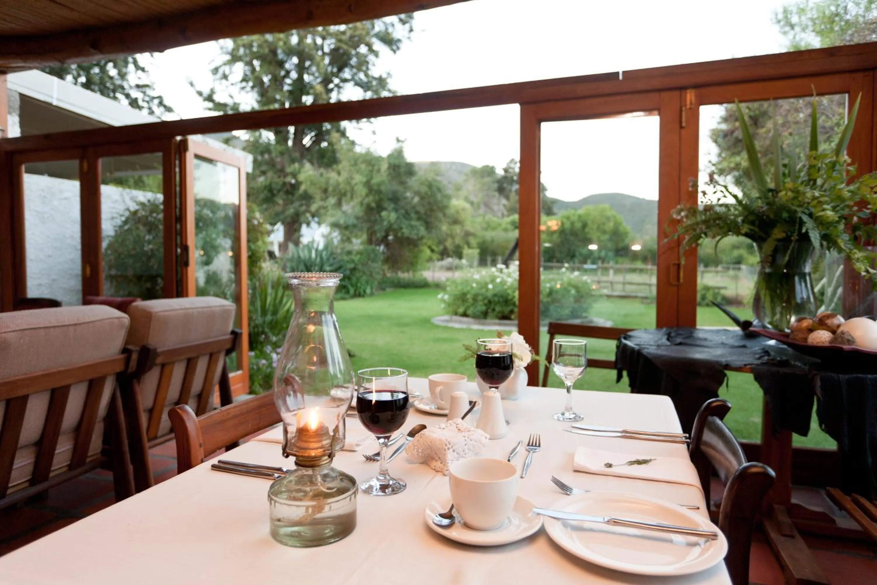 Restaurant/places to eat in Oue Werf Country House