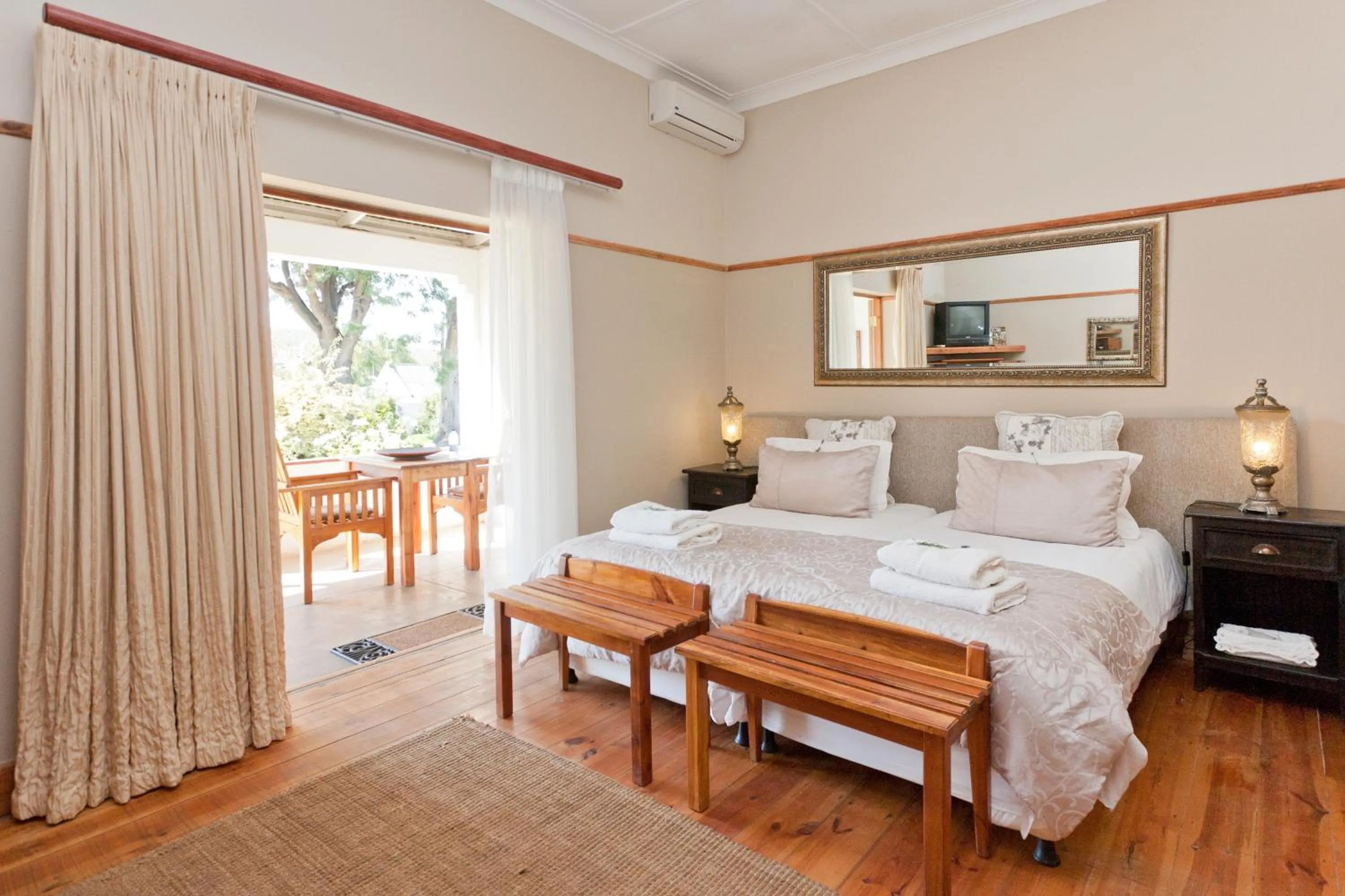 Bedroom, Bed in Oue Werf Country House