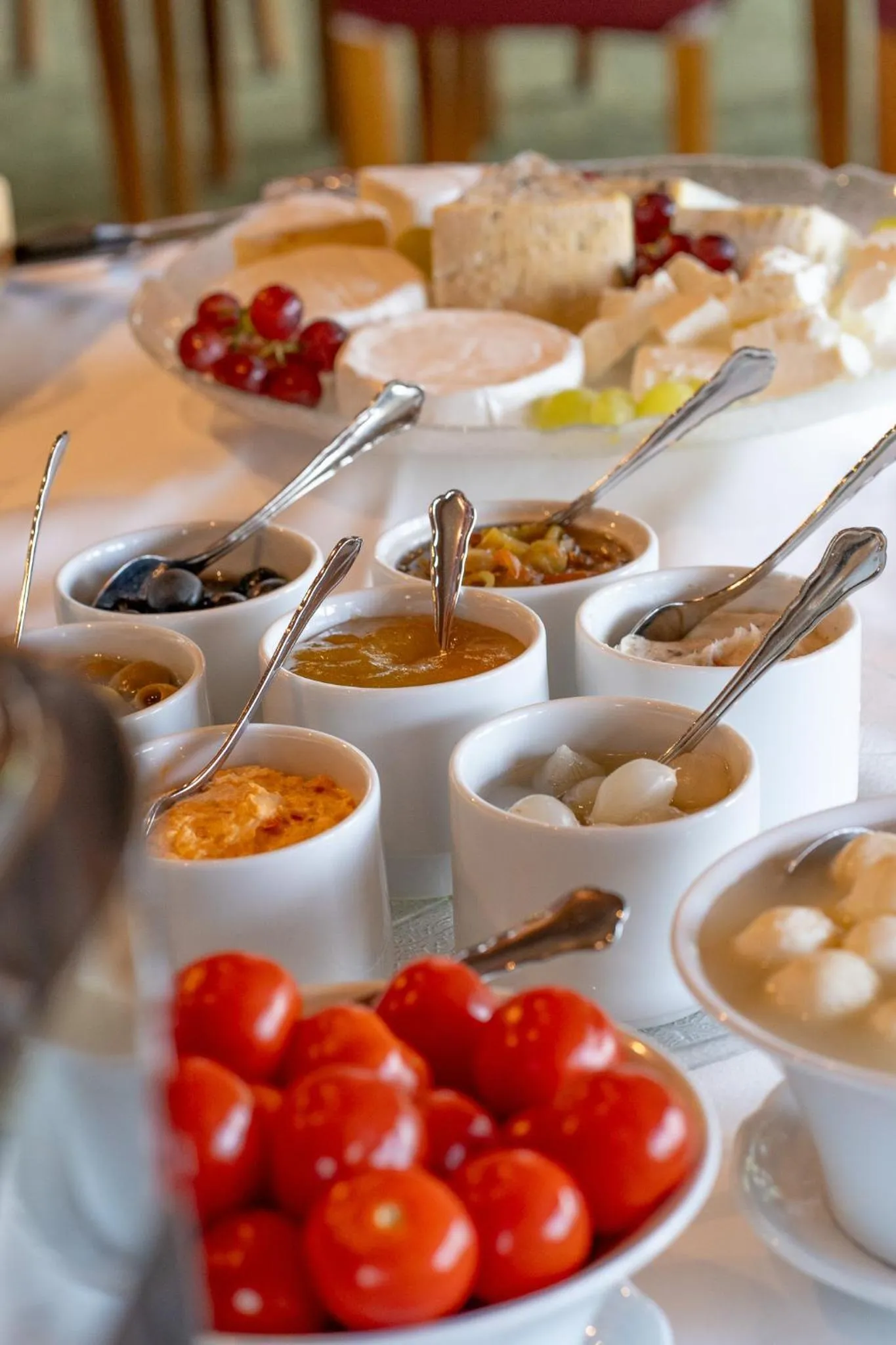 Buffet breakfast in Hotel zum Lamm