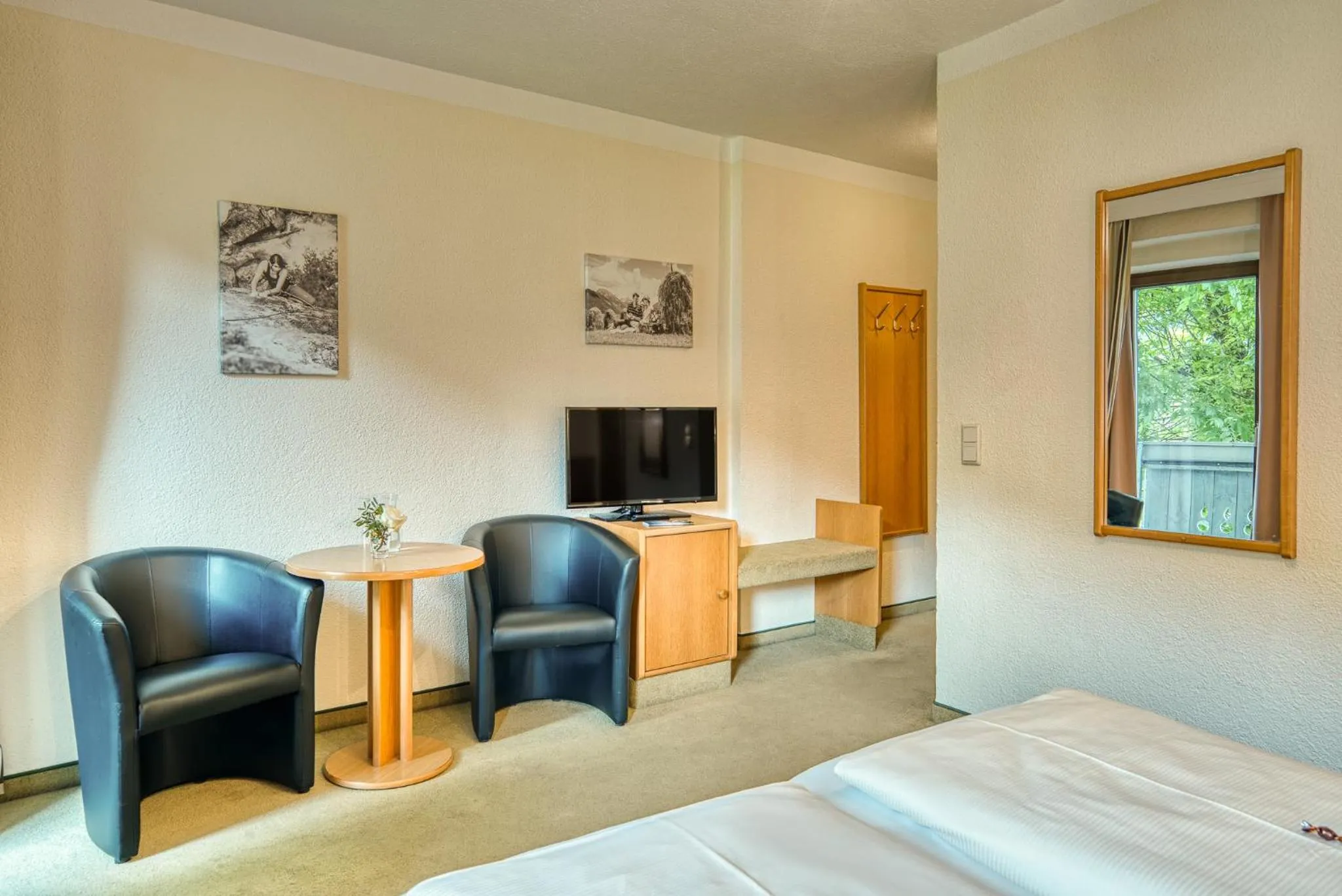 Photo of the whole room, Bed in Hotel zum Lamm