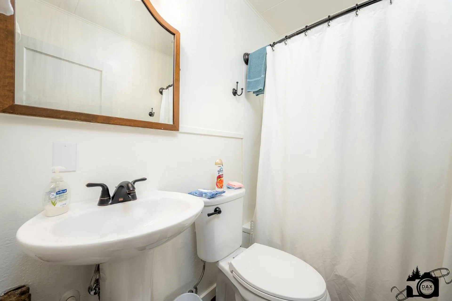 Brown & Hawkins Historical Apartments