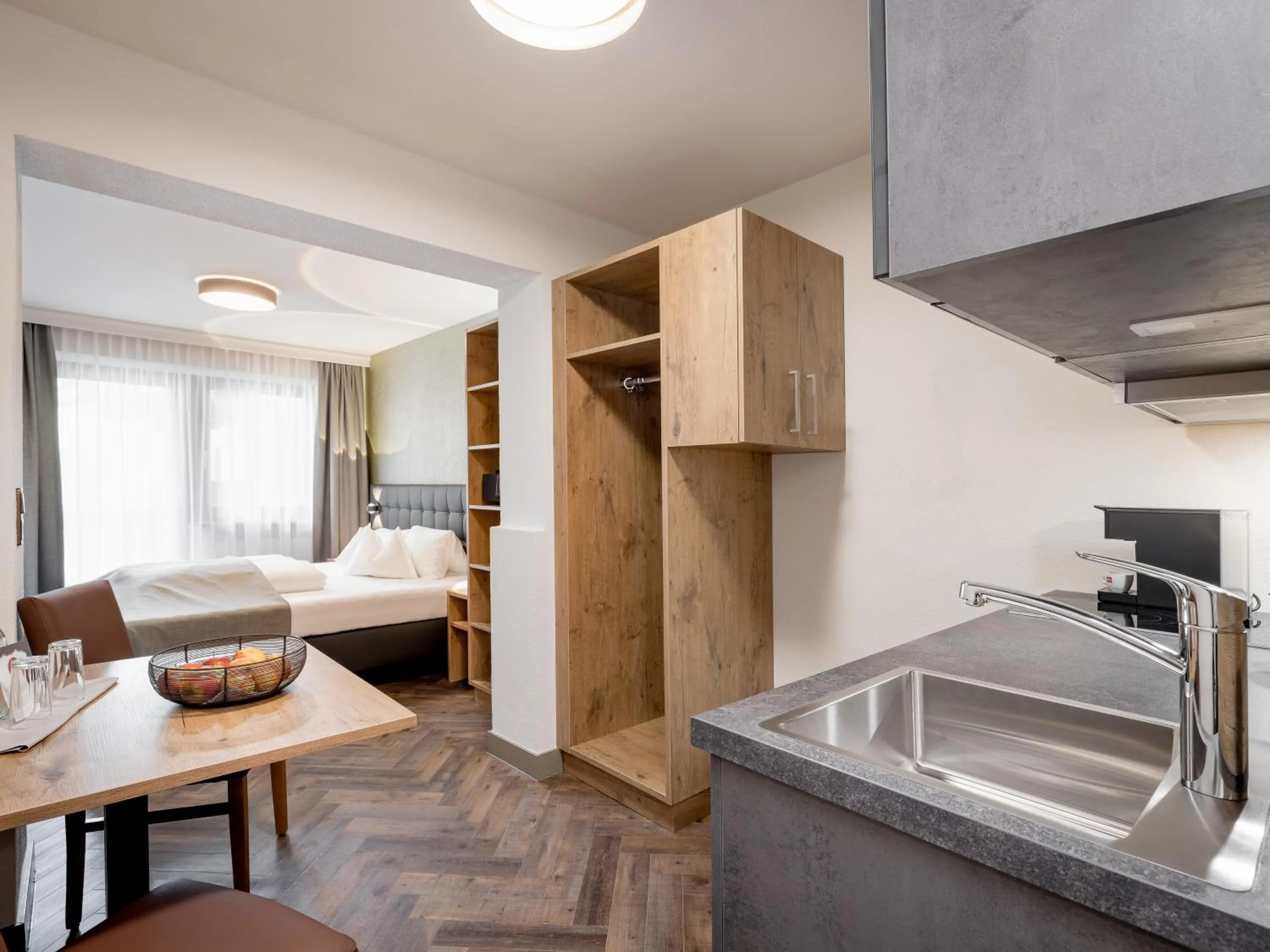 Bed in Regina Hotelsuites