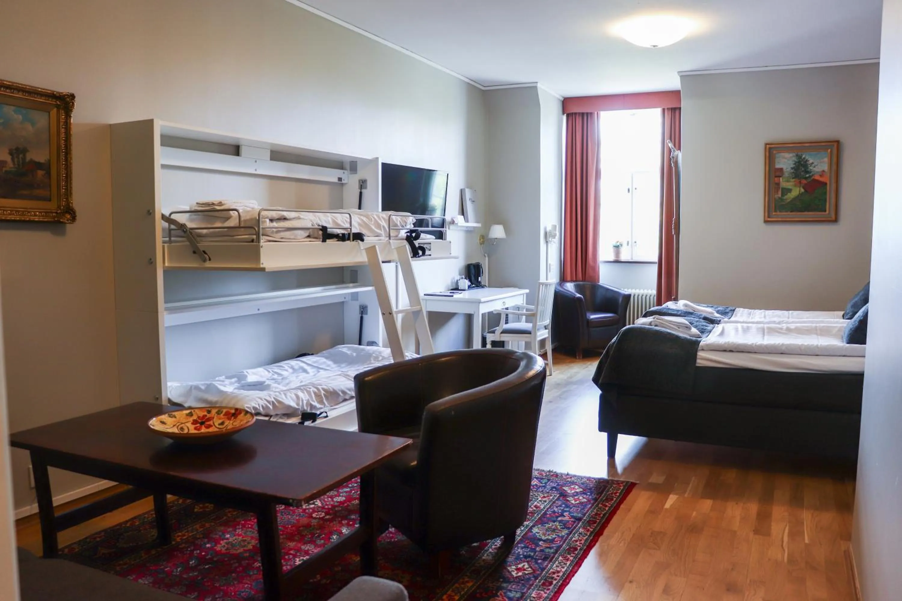 Photo of the whole room, Bed in Eksjö Stadshotell