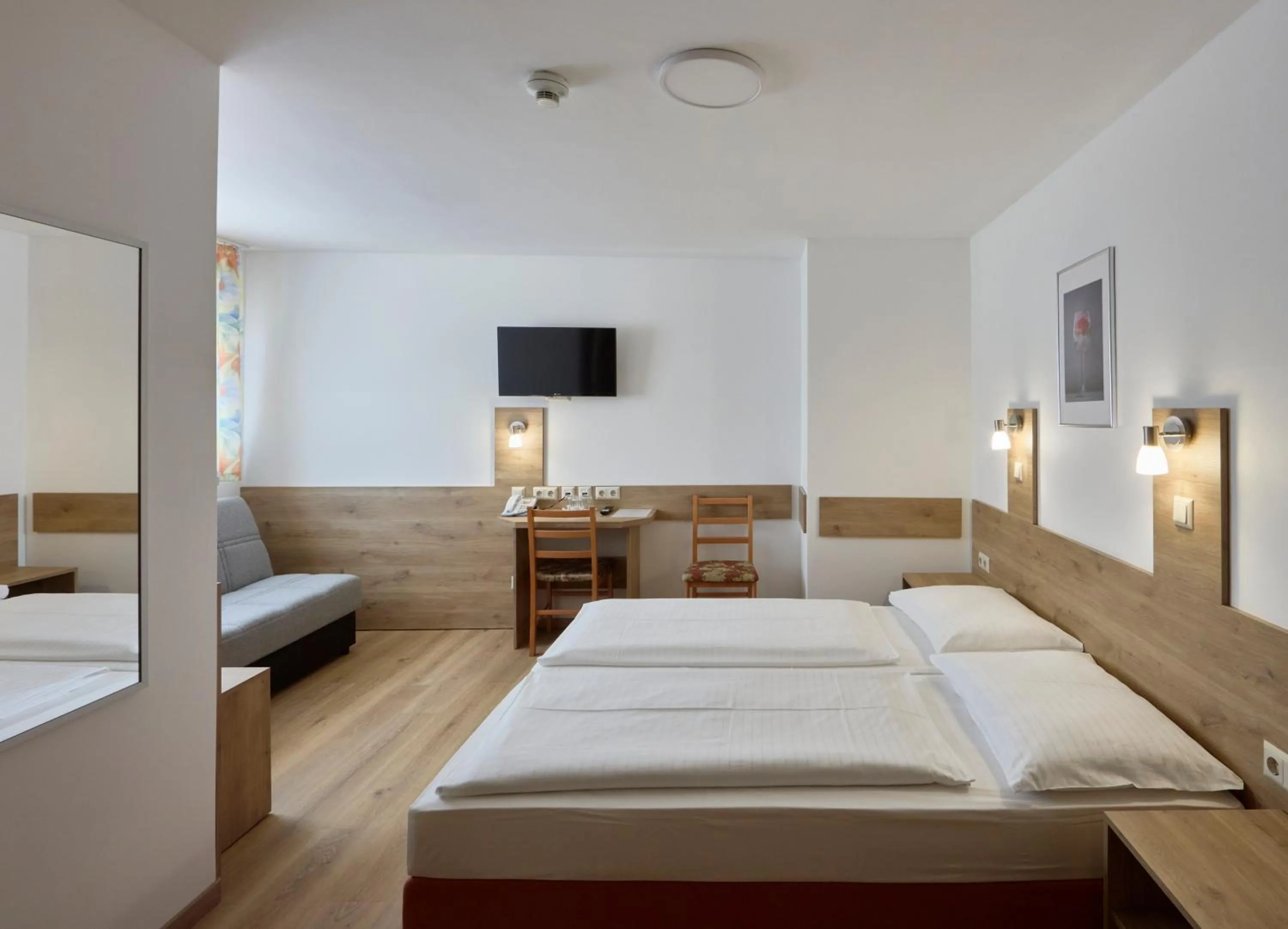 Bed in Hotel Terminus