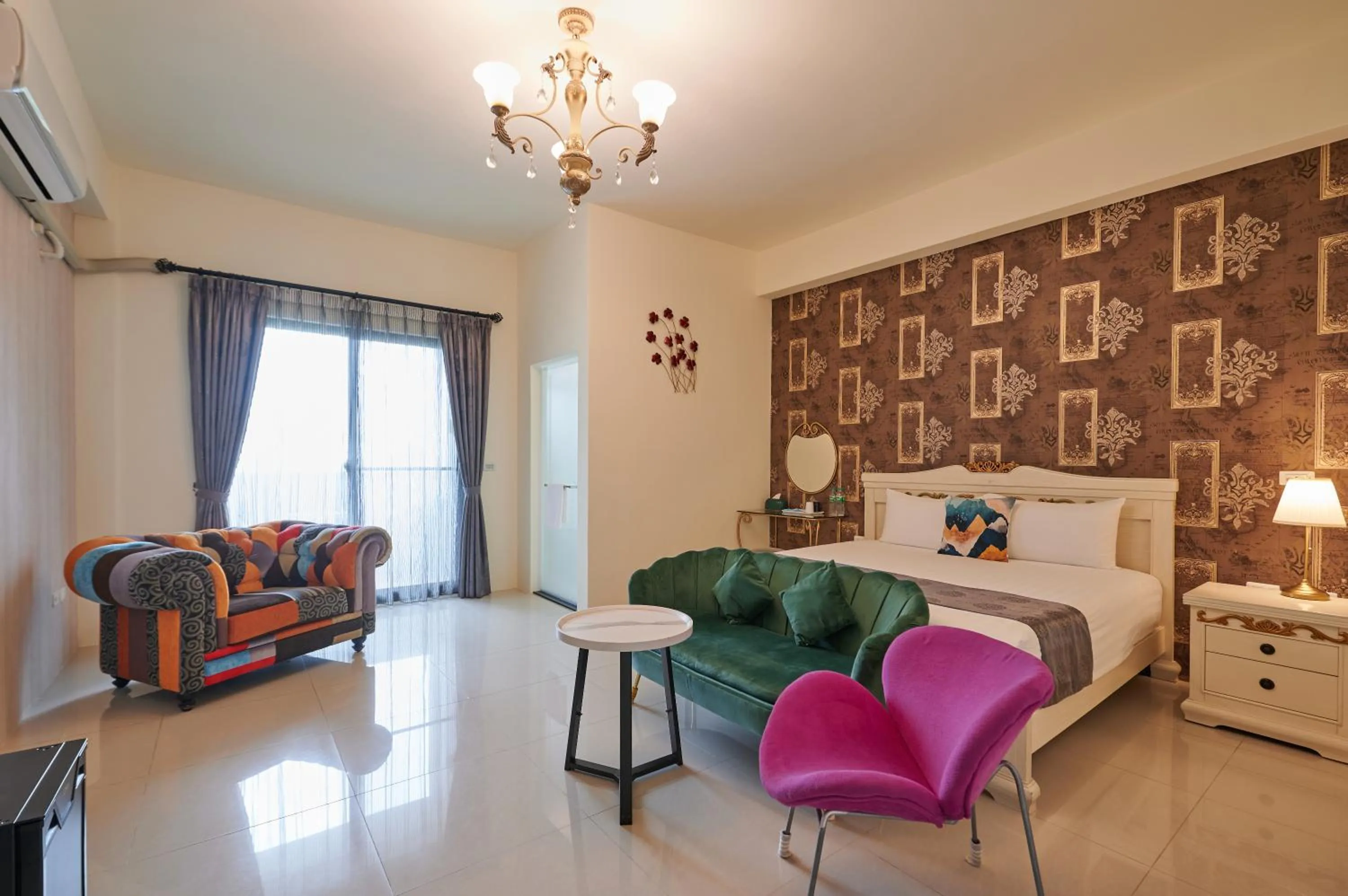 Bedroom in Avenue B&B