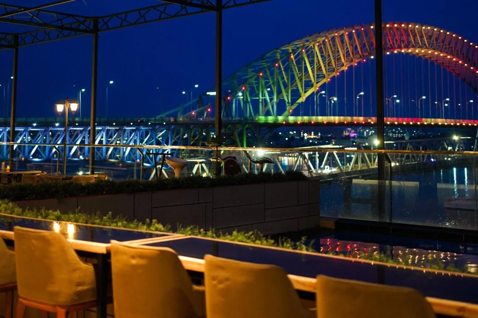 Restaurant/places to eat in HARRIS Hotel Samarinda