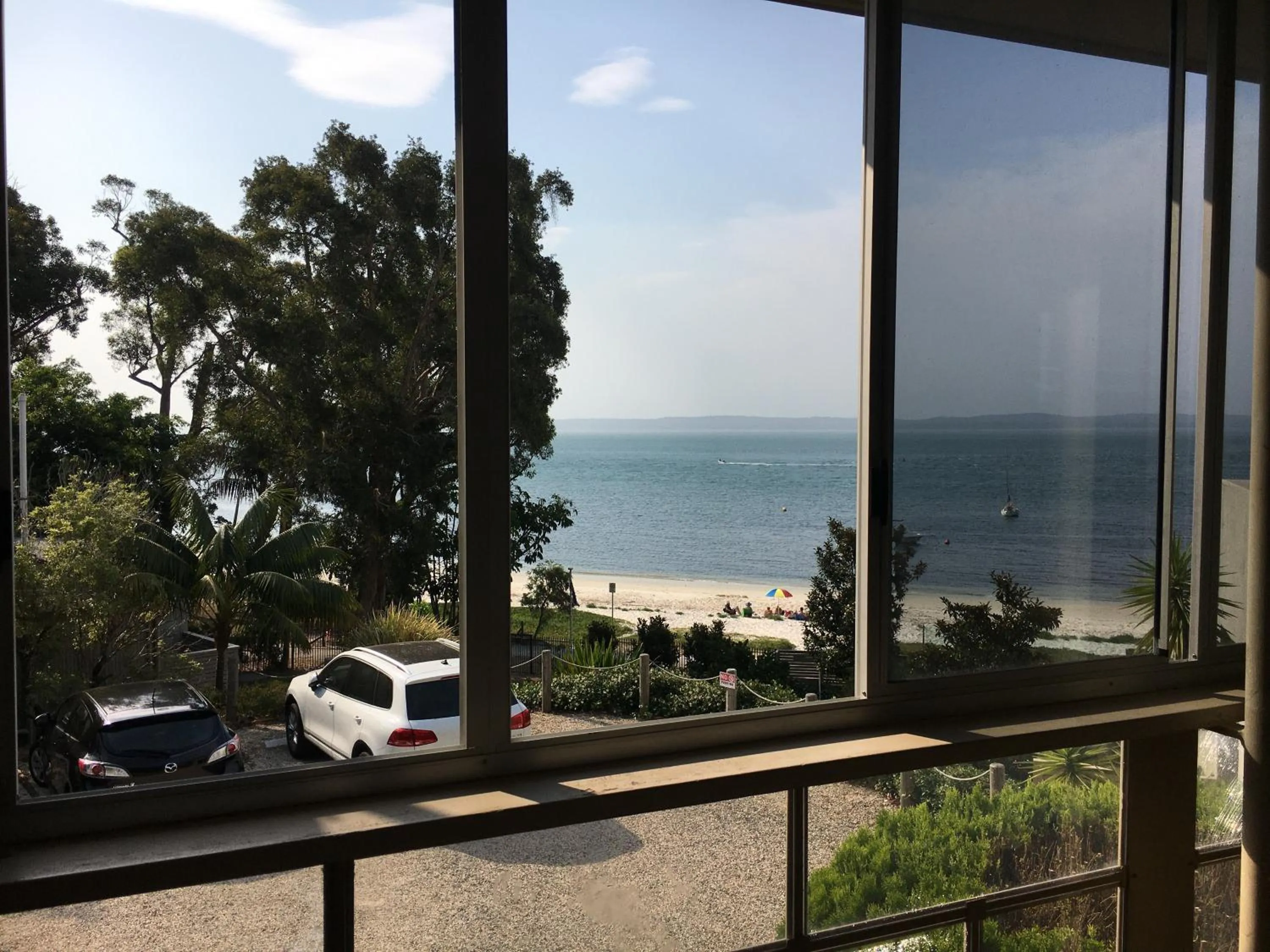 Dutchies Motel Nelson Bay & Dutchmans Beach Apartments