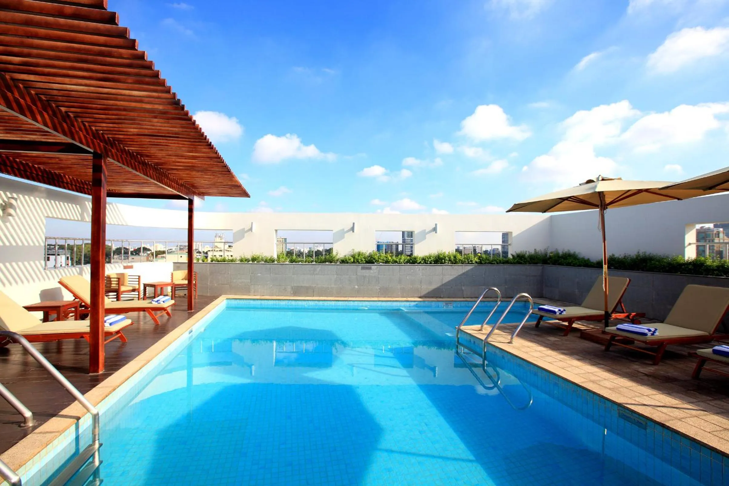 Swimming pool in Liberty Central Saigon Centre Hotel
