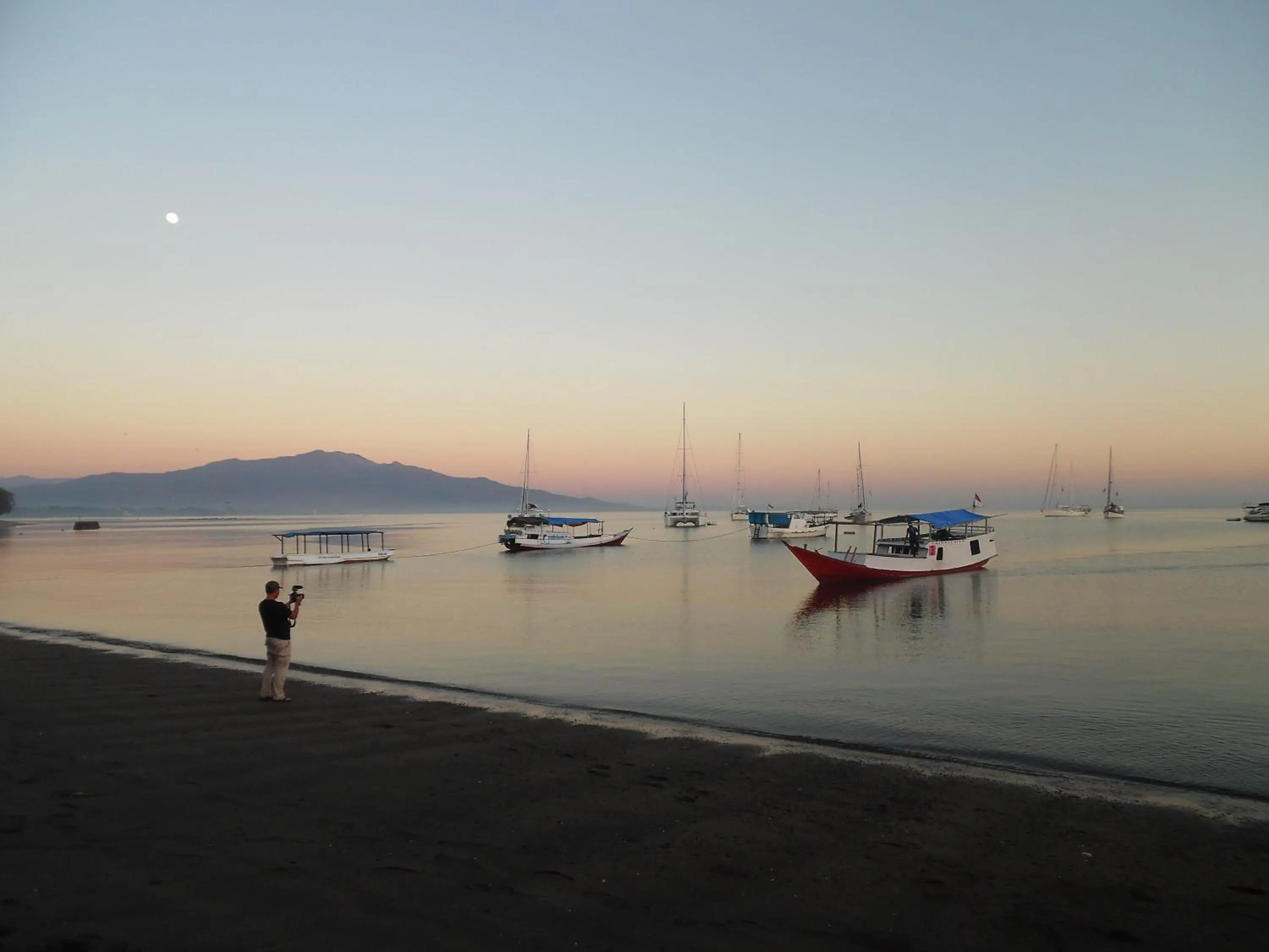 Snorkeling in Sea World Club Beach Resort & Dive Center, RESORT THAT SUPPORTS THE POOR