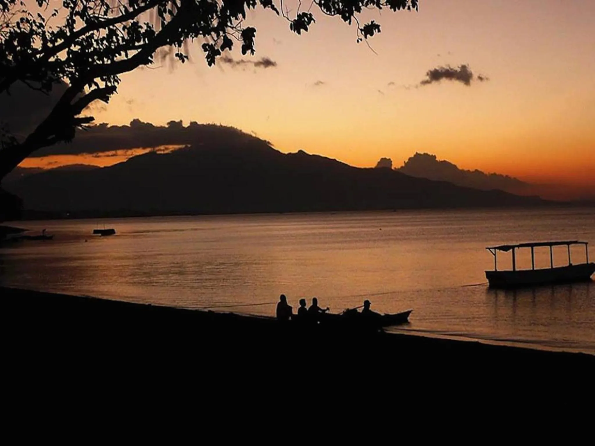 People in Sea World Club Beach Resort & Dive Center, RESORT THAT SUPPORTS THE POOR