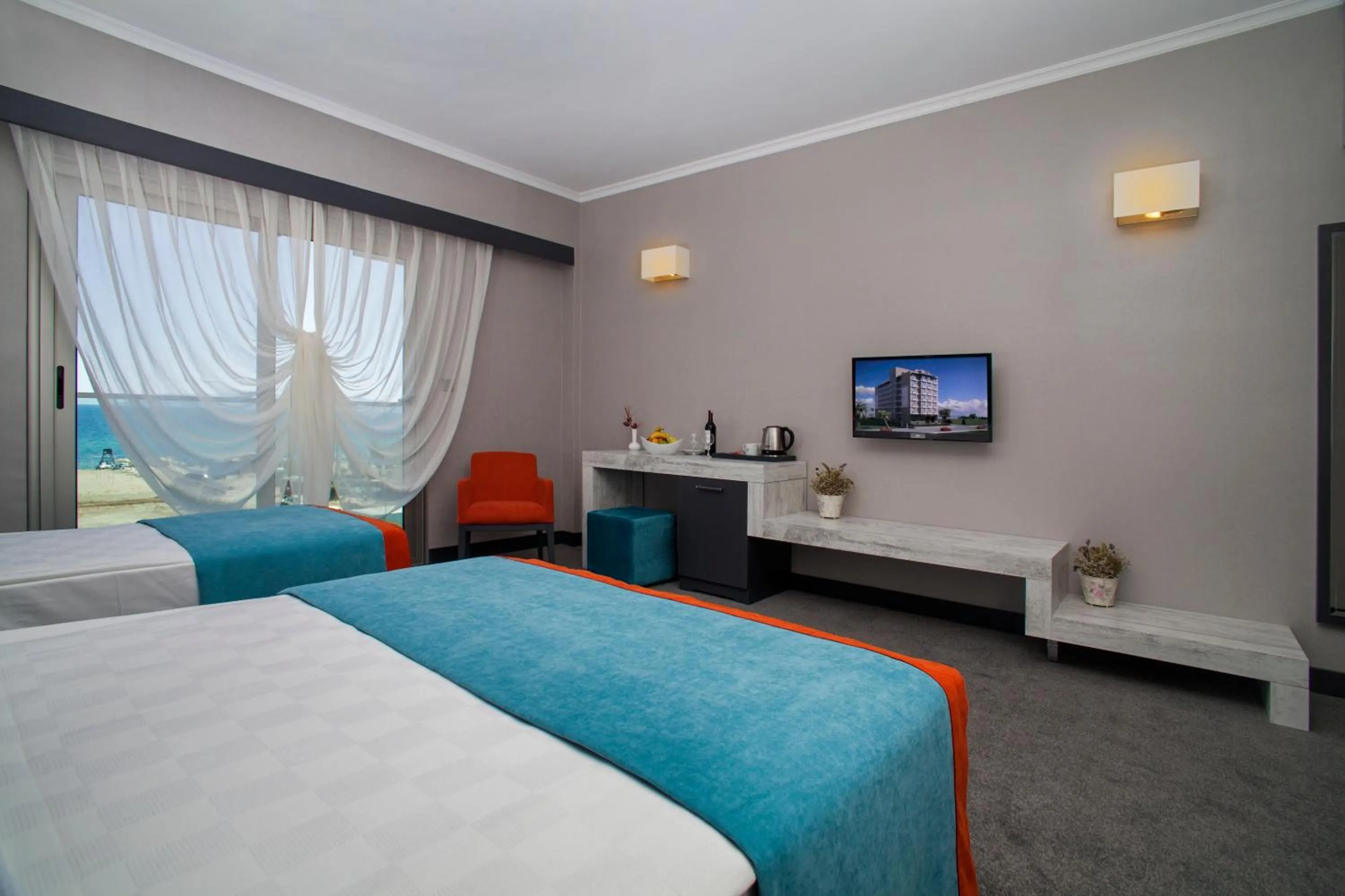 Bedroom, TV/Entertainment Center in Hotel Musho