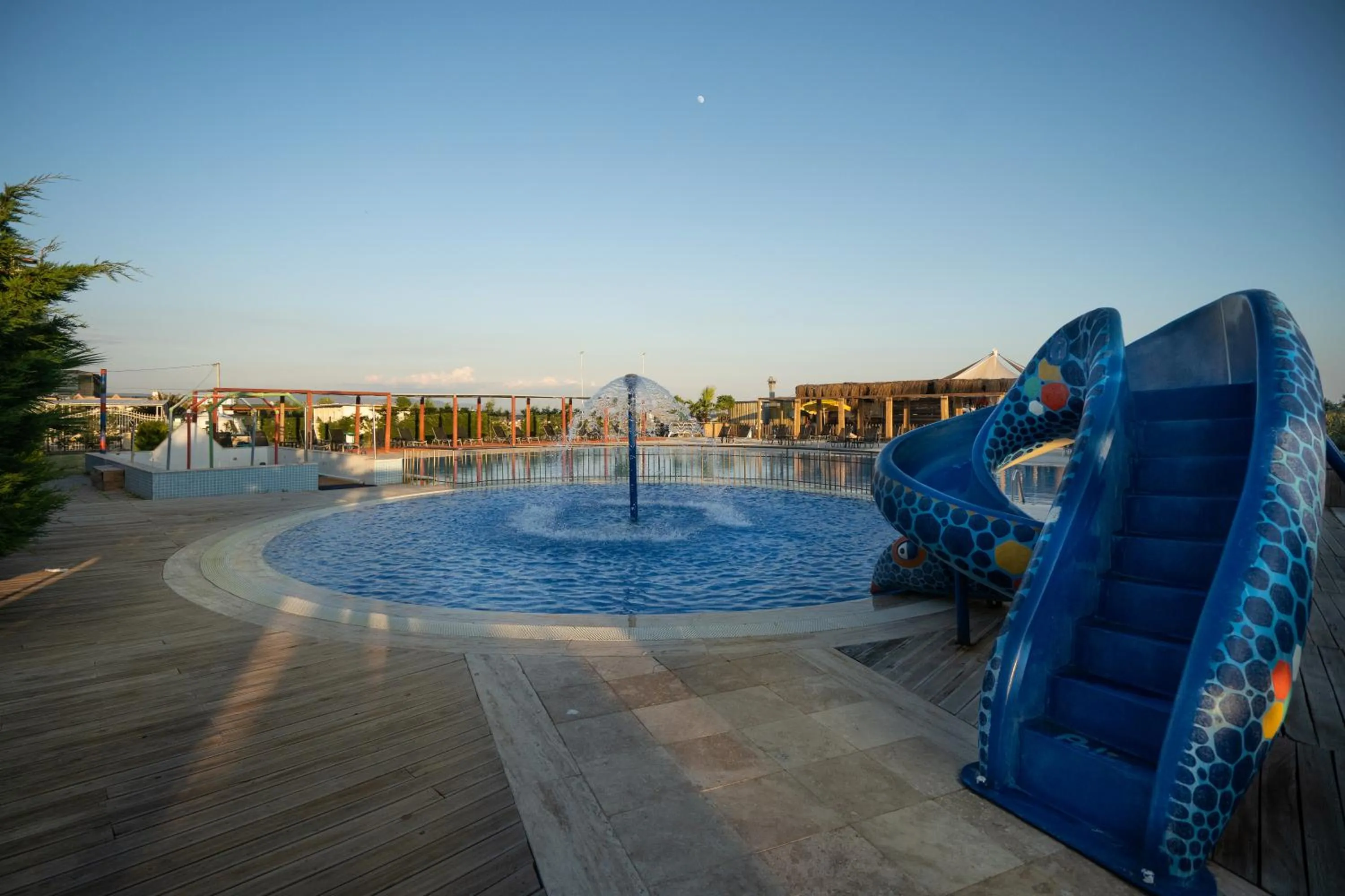 Children play ground, Swimming Pool in Hotel Musho