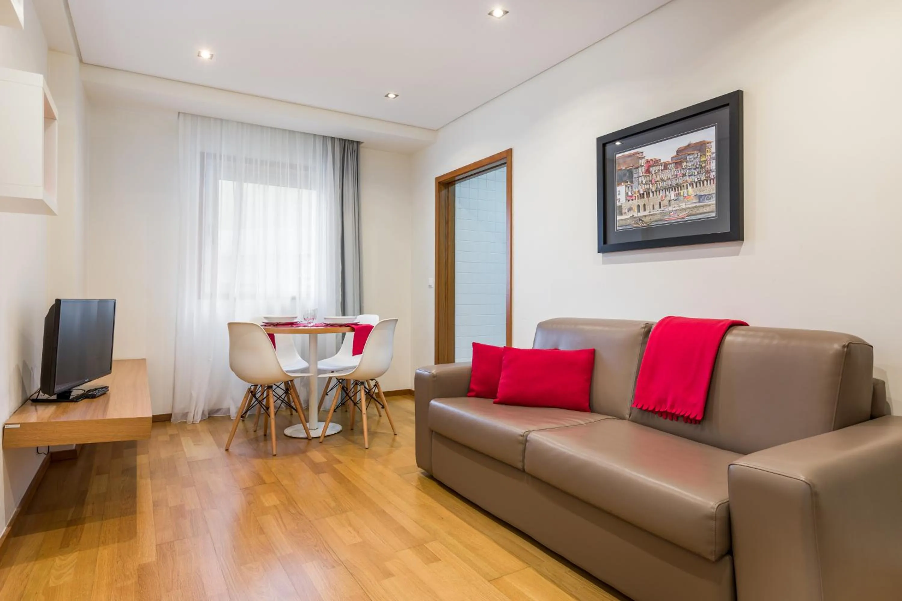 Living room in BRA.com Apartments Oporto Bonfim