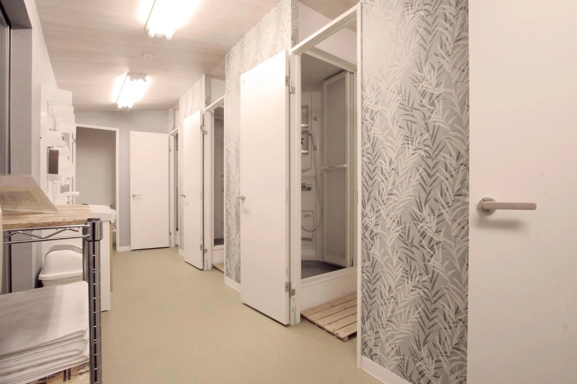 Shower in Toyotaya Hostel