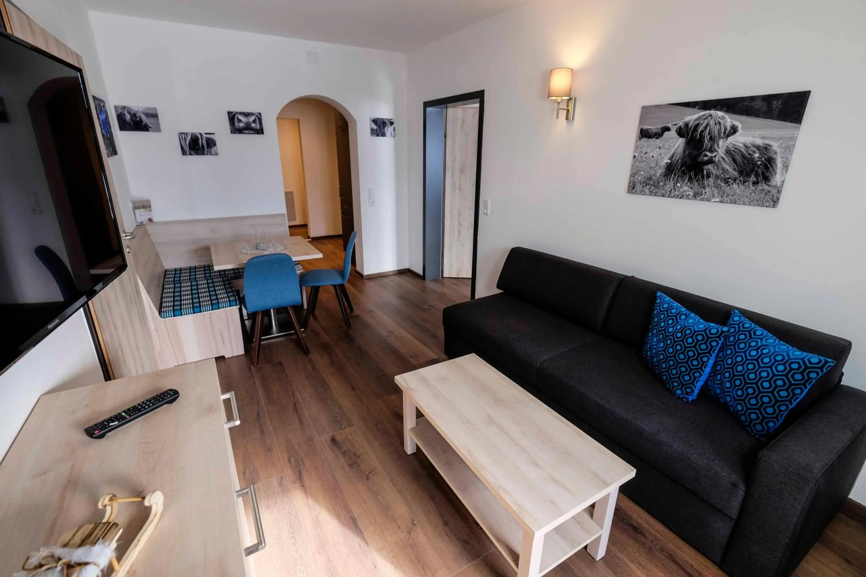 Living room, Bed in Haus Karnia Appartements & Zimmer