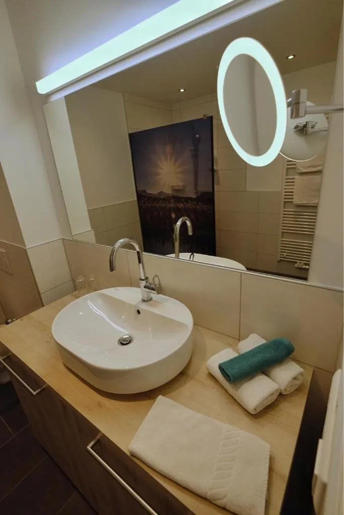 Bathroom in Haus Karnia Appartements & Zimmer
