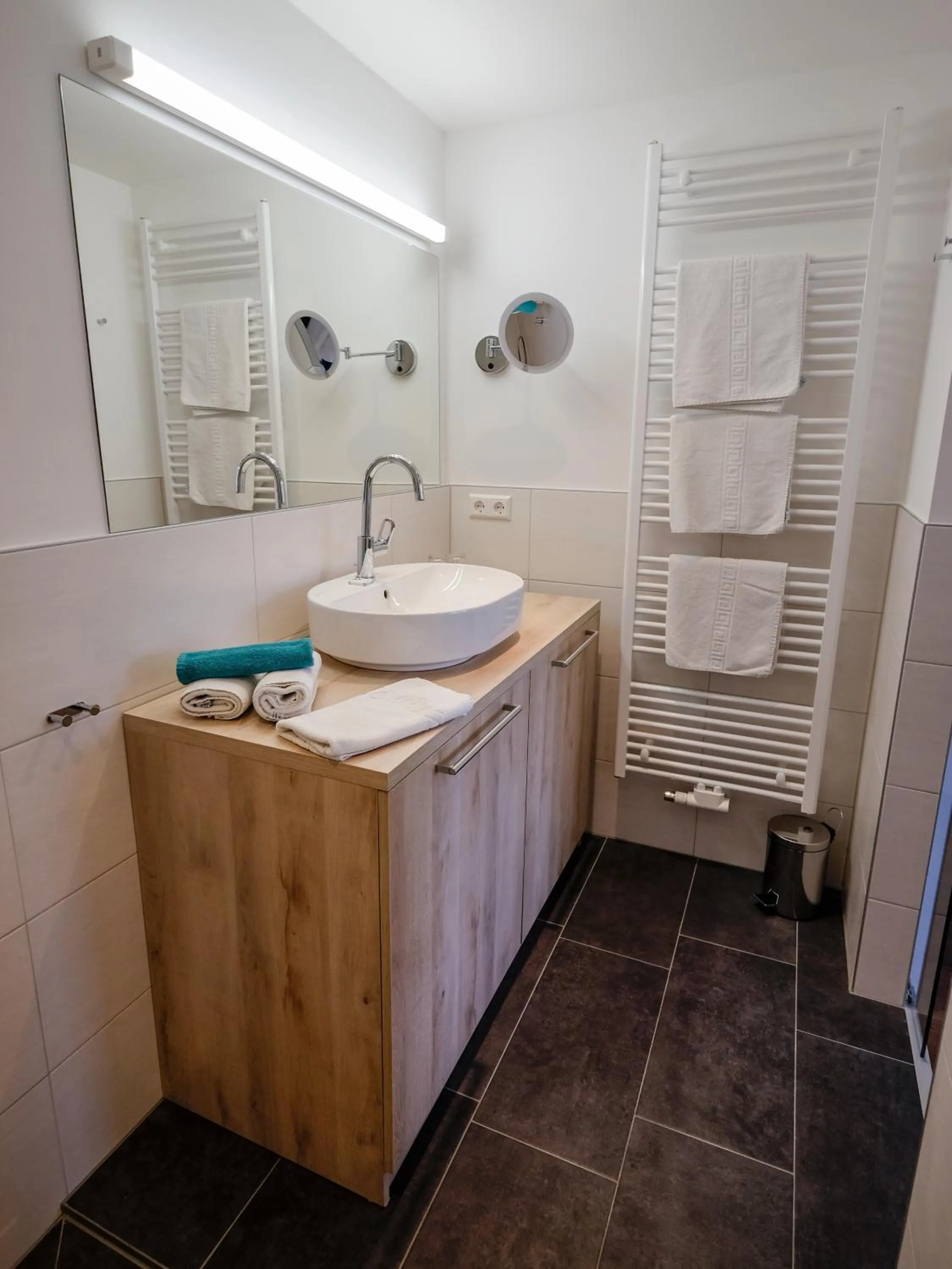 Bathroom in Haus Karnia Appartements & Zimmer