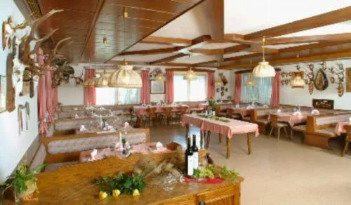 Food in Haus Karnia Appartements & Zimmer