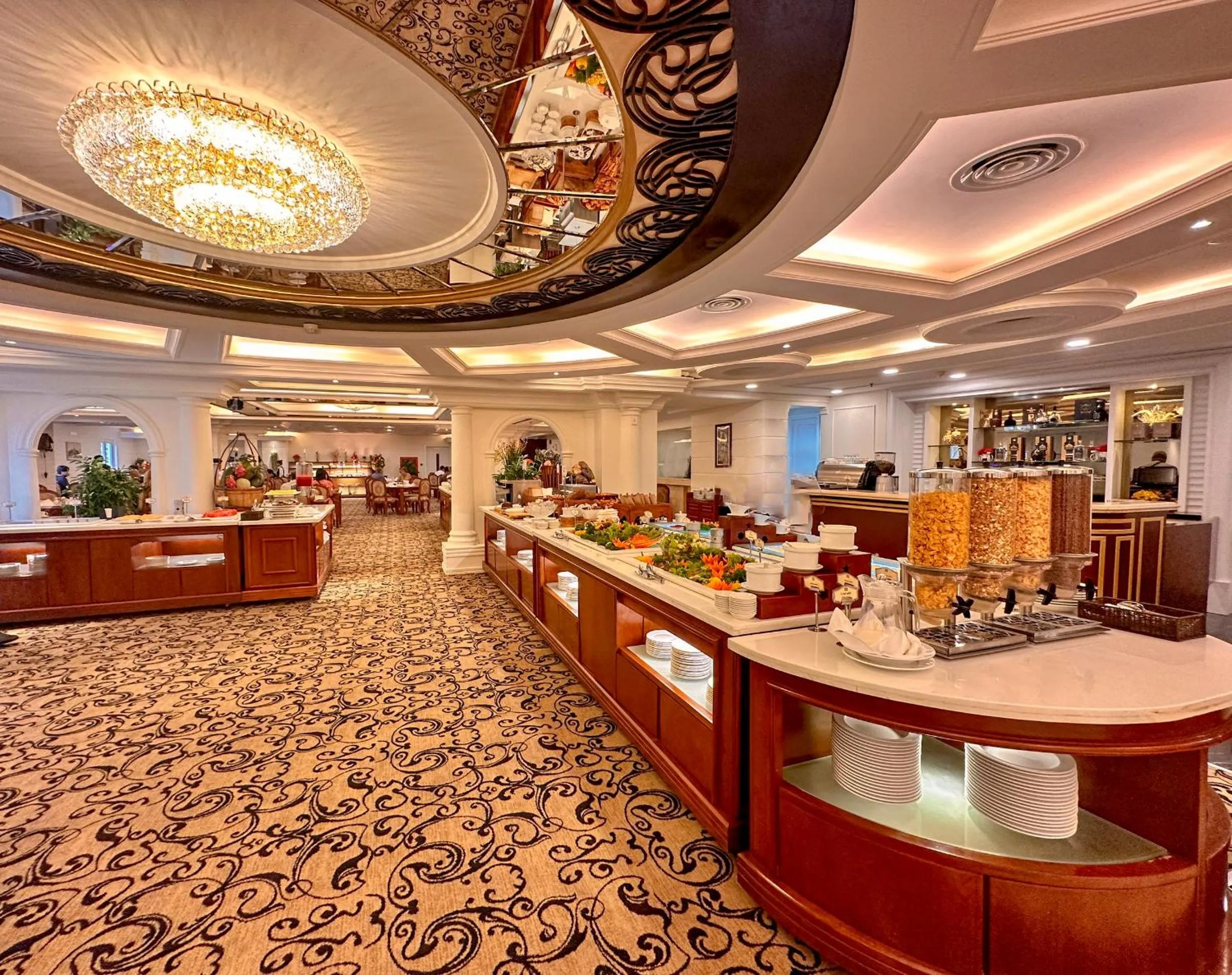 Buffet breakfast in Hotel Grand Saigon
