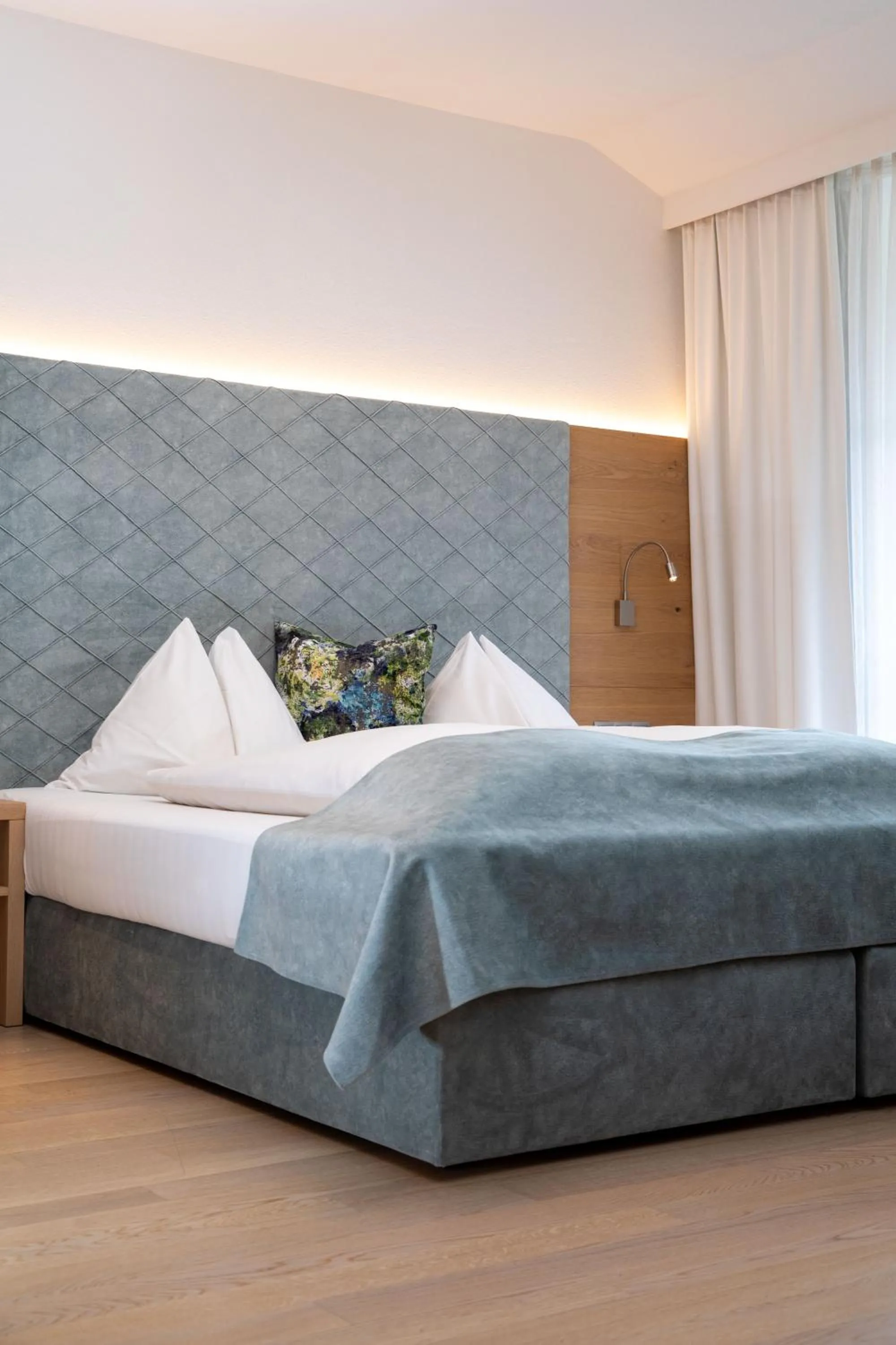 Photo of the whole room, Bed in Alpina Wagrain