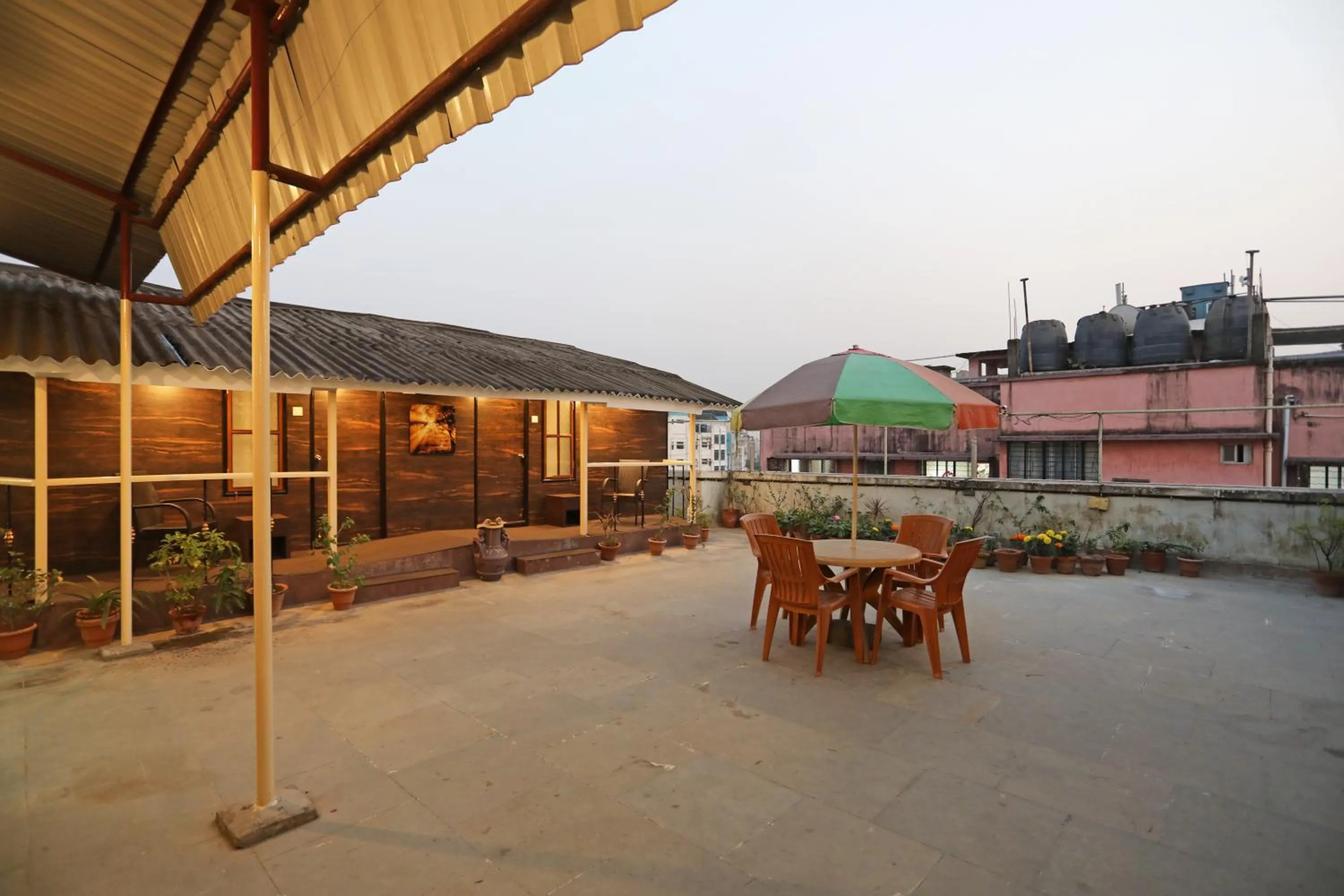 Property building in Hotel Rushabh Home