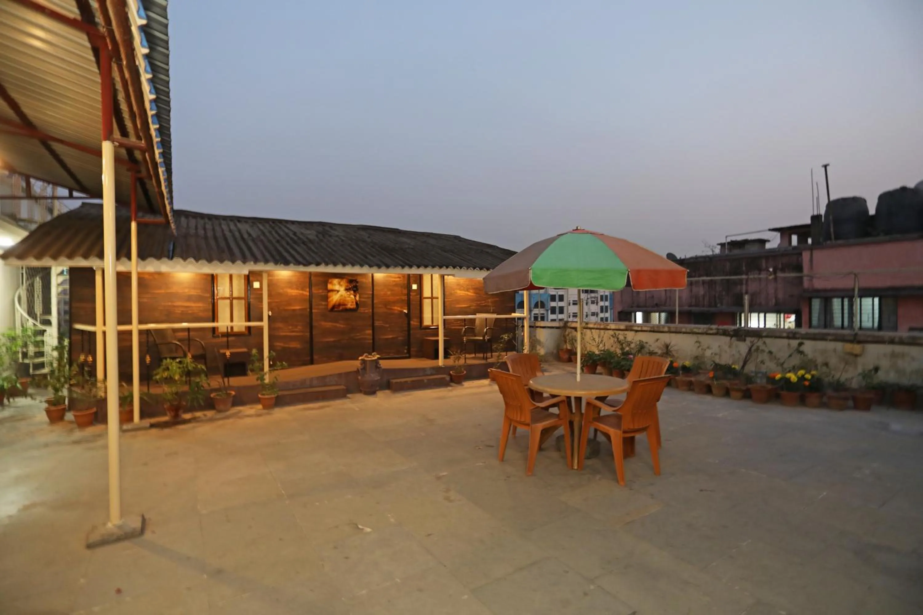 Property building in Hotel Rushabh Home