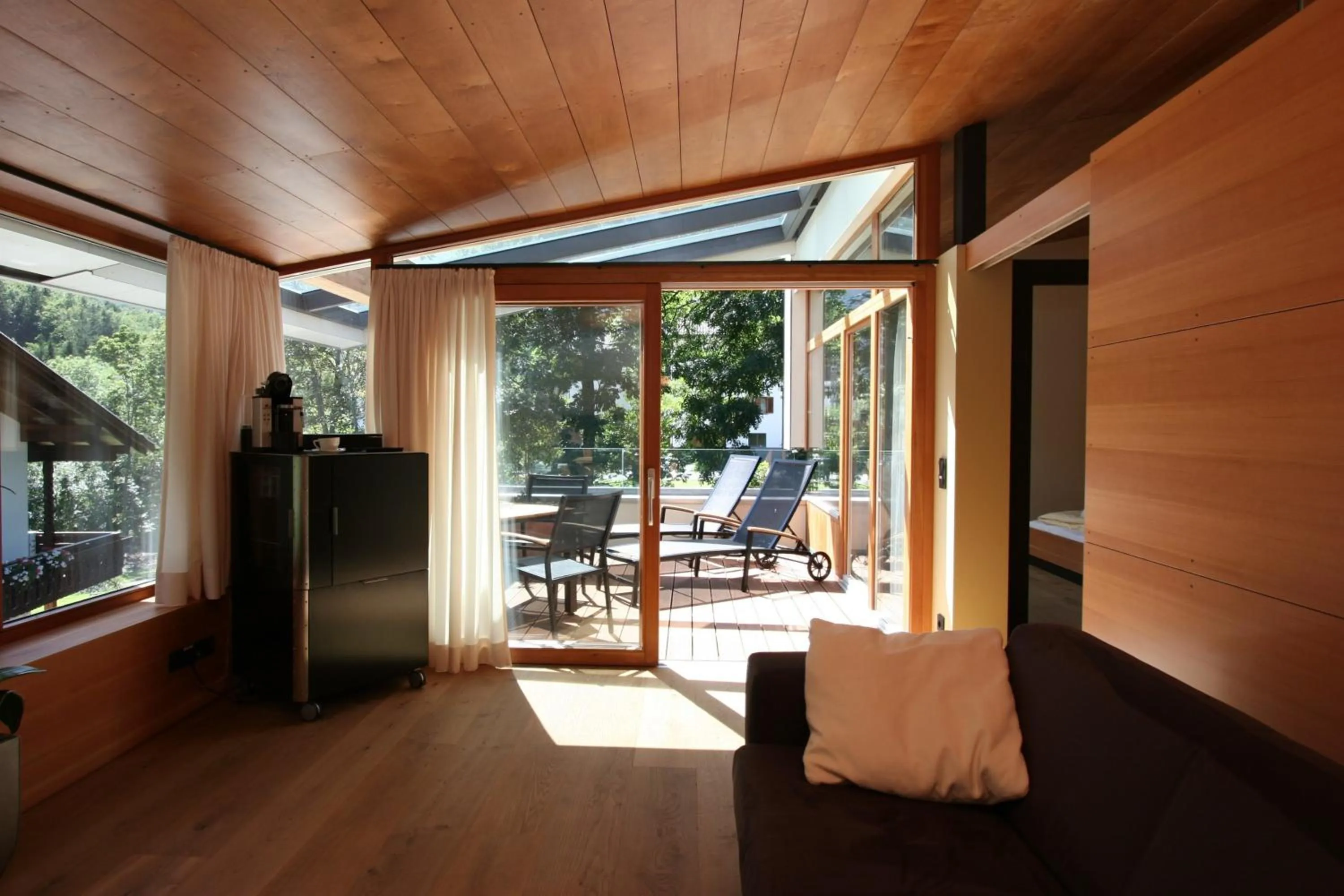 Photo of the whole room in Walliserhof