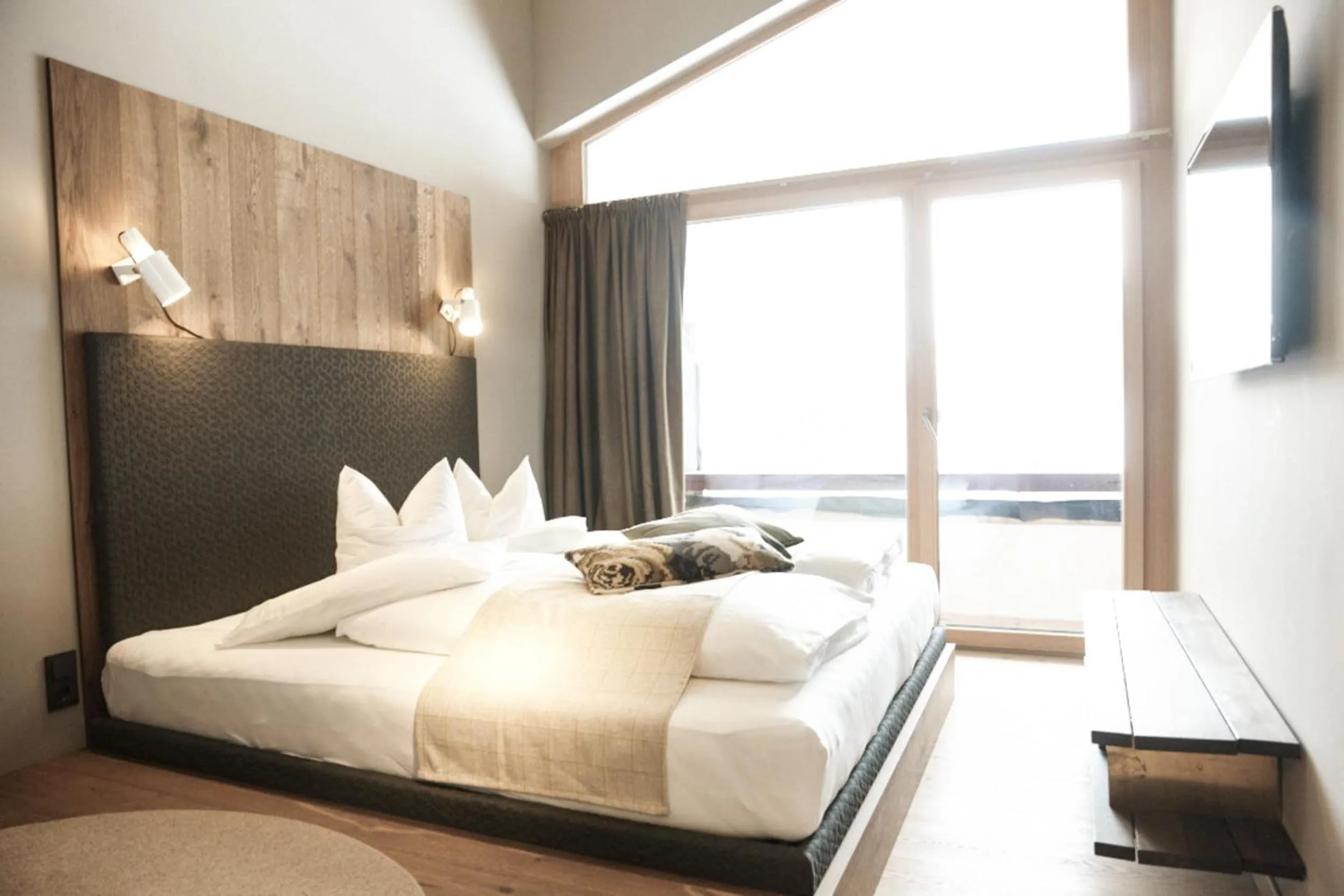 Bedroom, Bed in Walliserhof