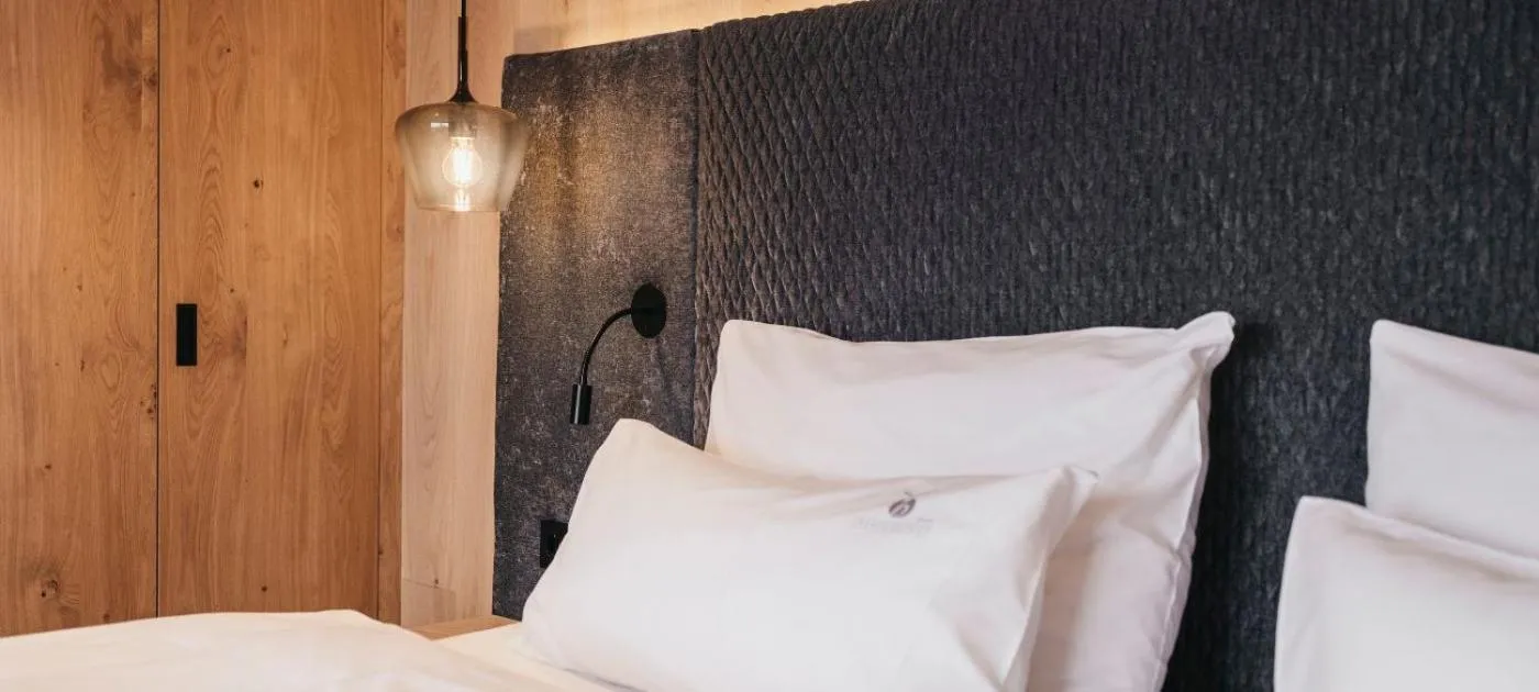 Bedroom, Bed in Hotel Oberforsthof