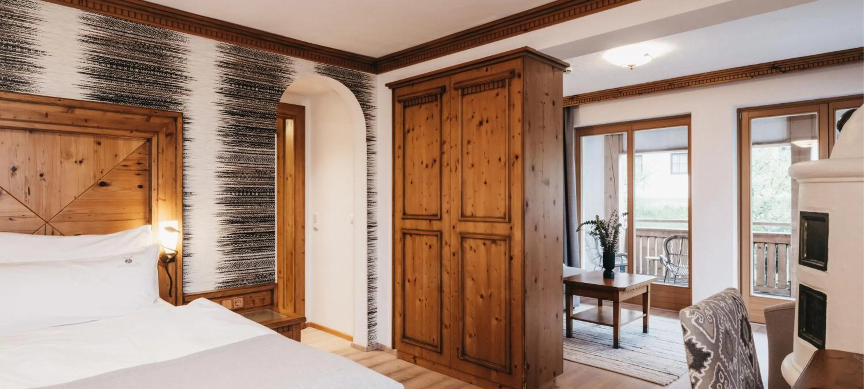 Photo of the whole room, Bed in Hotel Oberforsthof