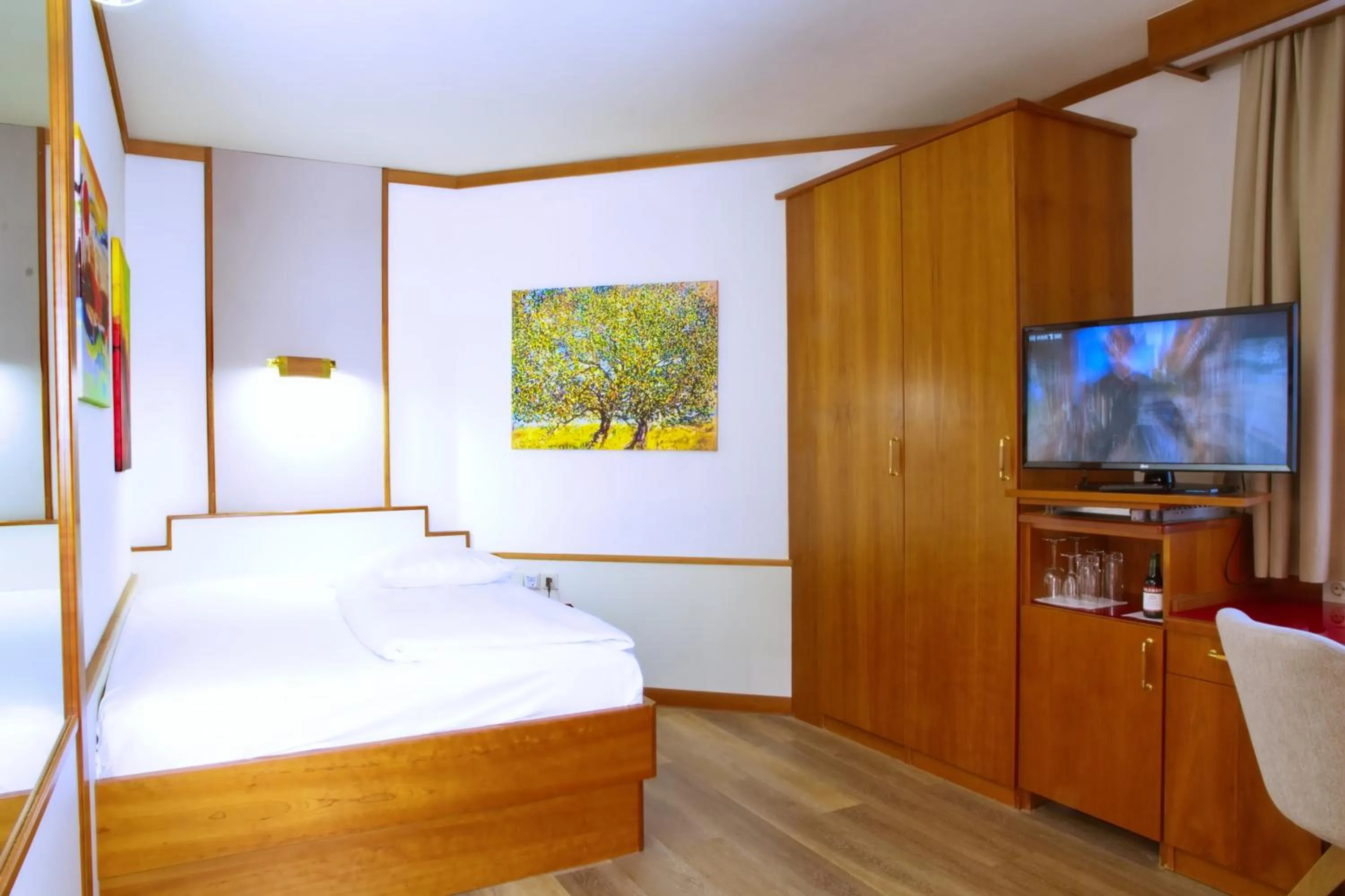 TV and multimedia, Bed in Vienna Sporthotel