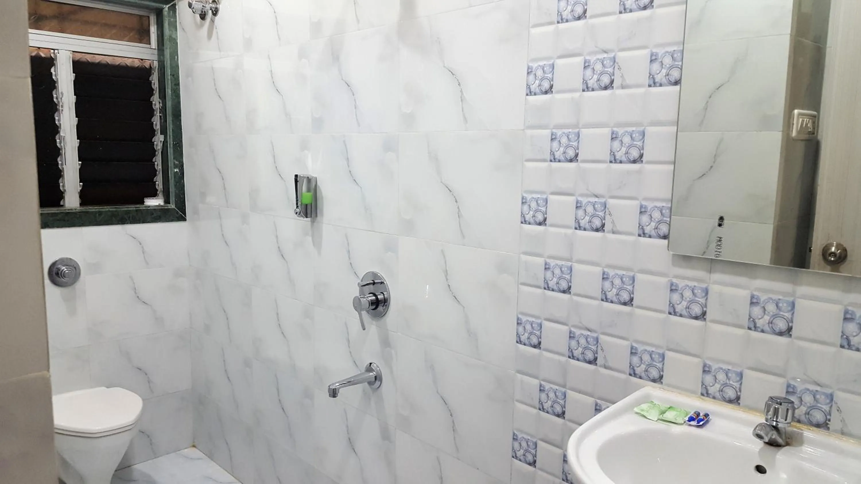 Toilet in Dragonfly Apartments Emerald