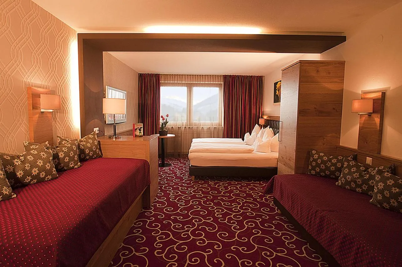 Bed in Hotel Rettenberg