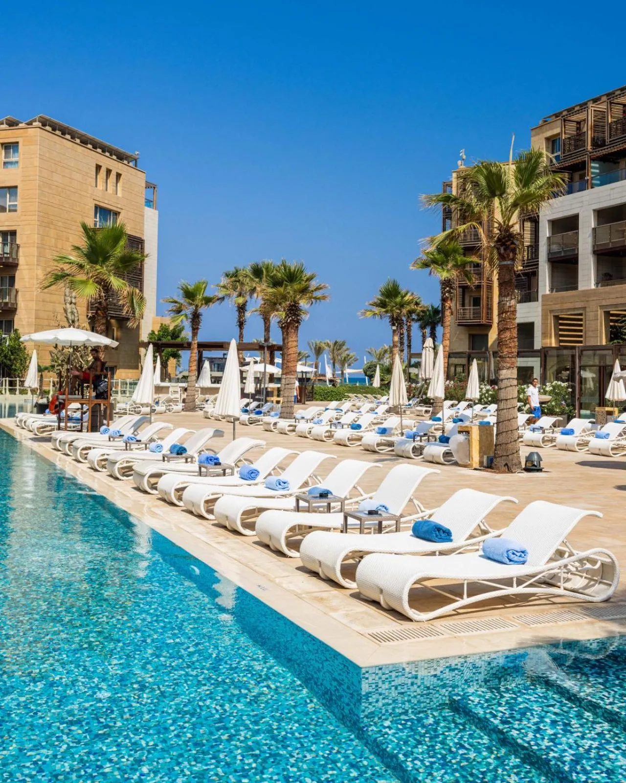 Swimming pool in Kempinski Summerland Hotel & Resort Beirut