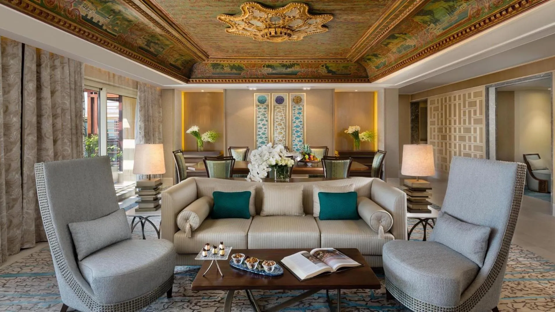 Living room in Kempinski Summerland Hotel & Resort Beirut
