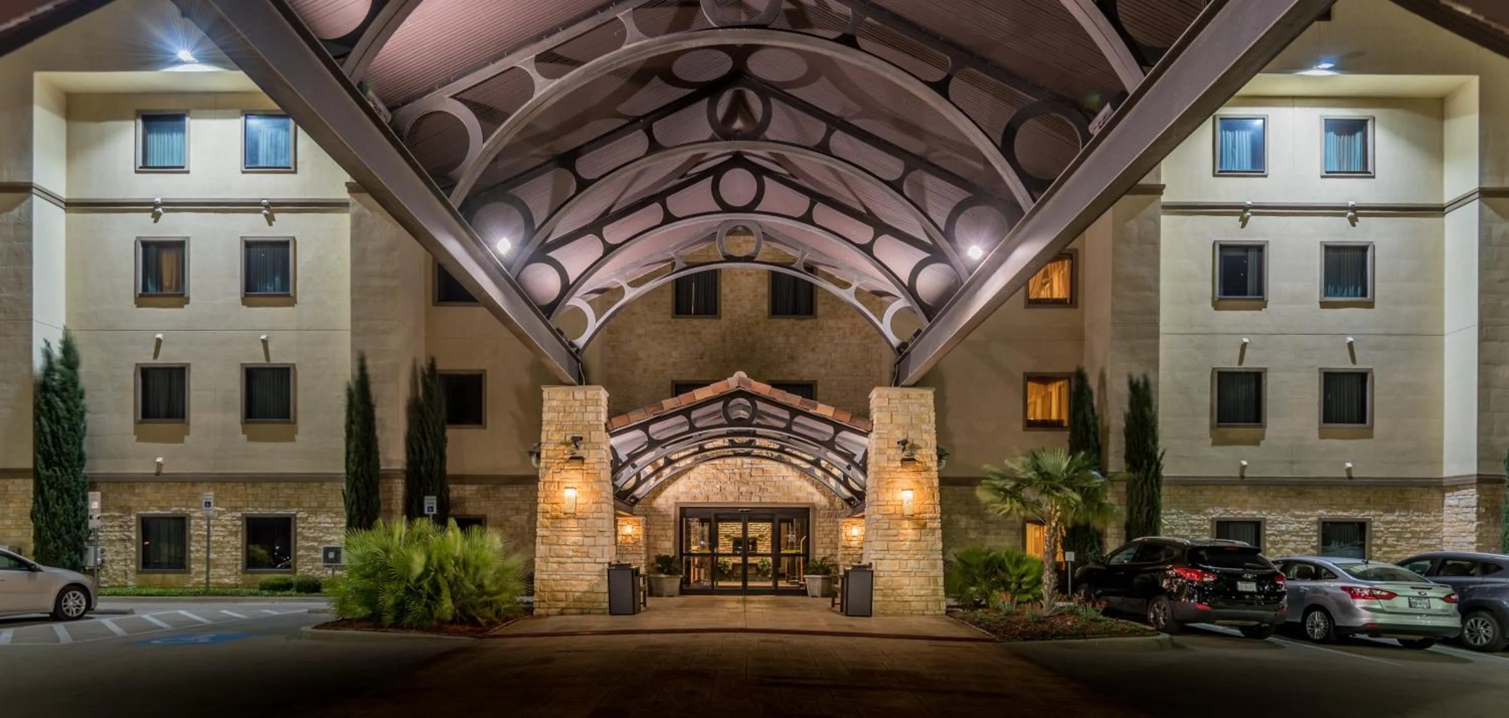 Property building in Staybridge Suites DFW Airport North by IHG