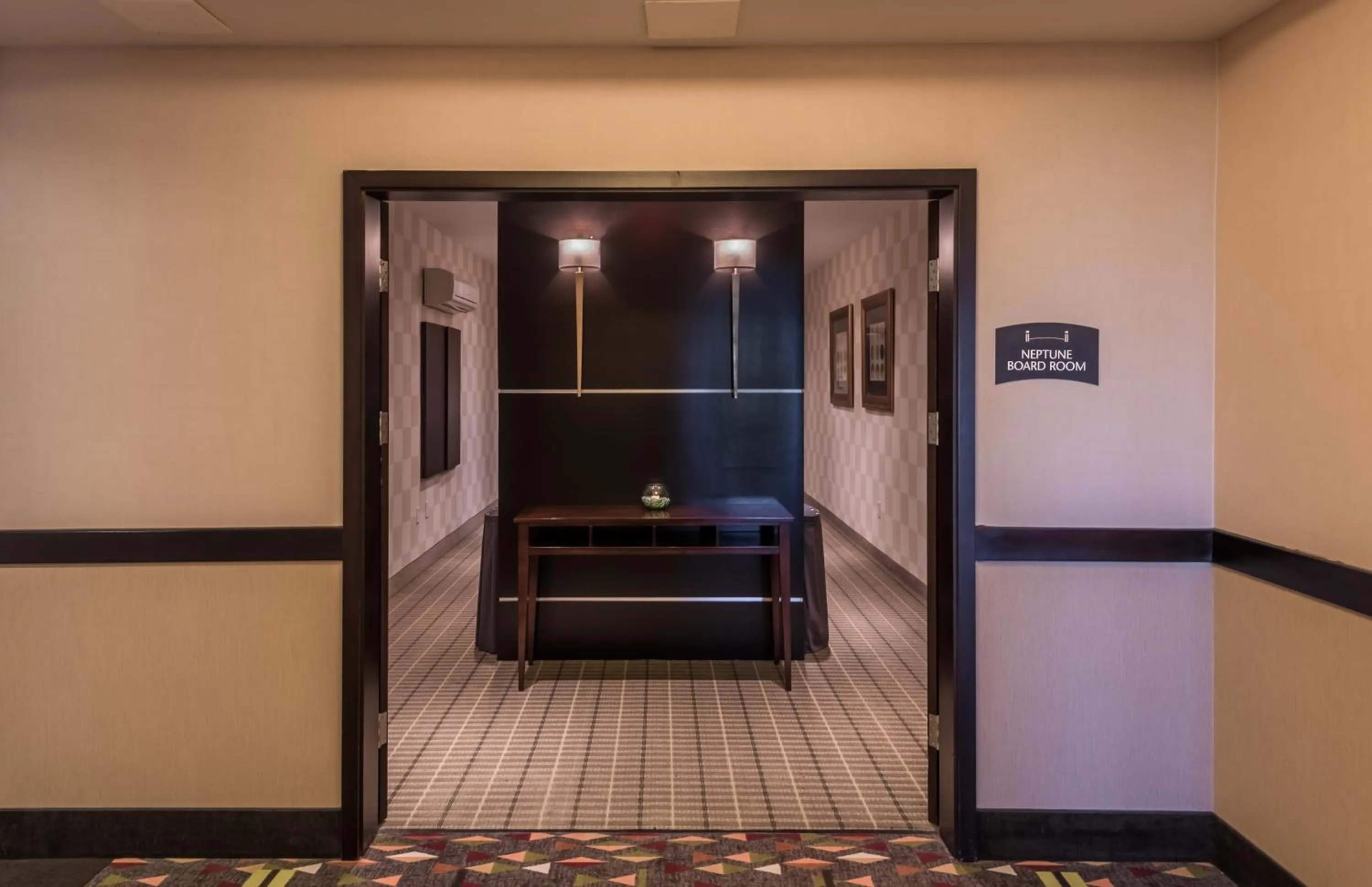 Meeting/conference room in Staybridge Suites DFW Airport North by IHG