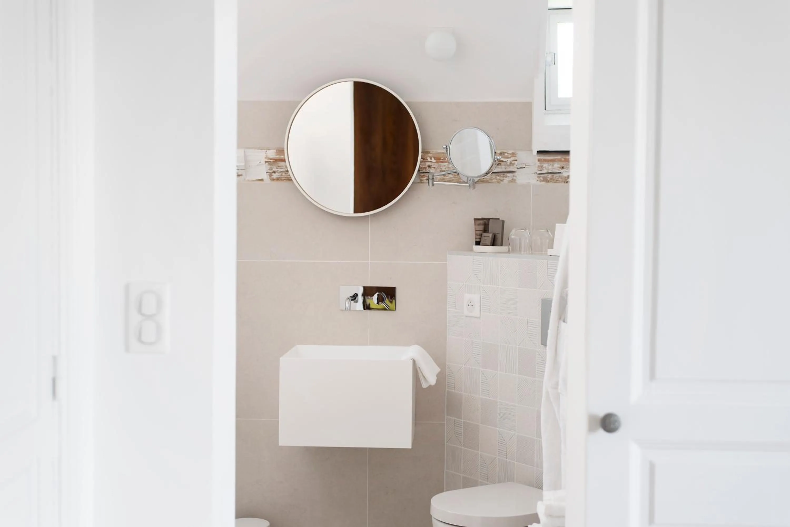 Bathroom in La Villa Guy & Spa - Teritoria