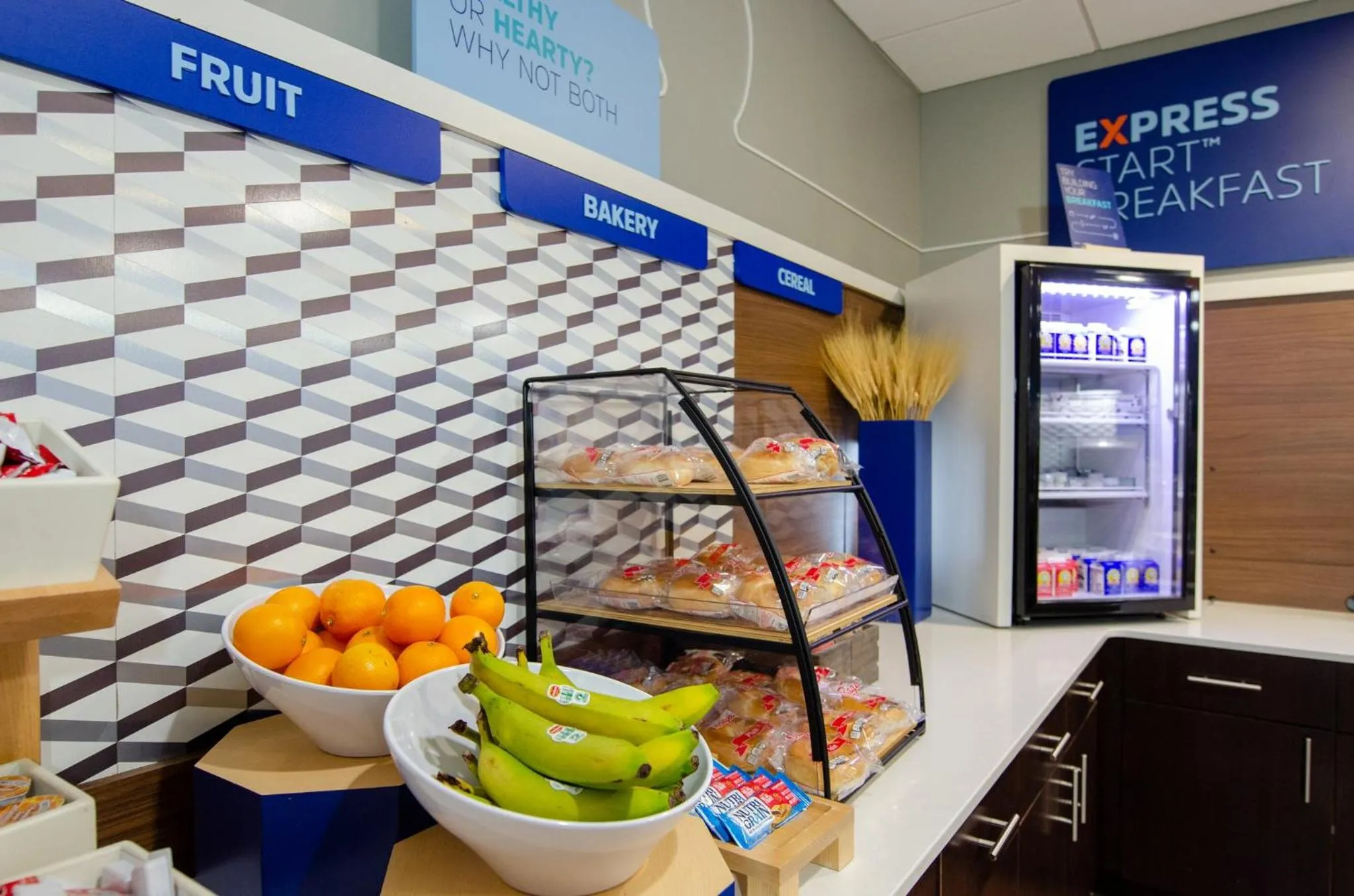 Breakfast in Holiday Inn Express Hotel & Suites Atlanta Airport West - Camp Creek by IHG