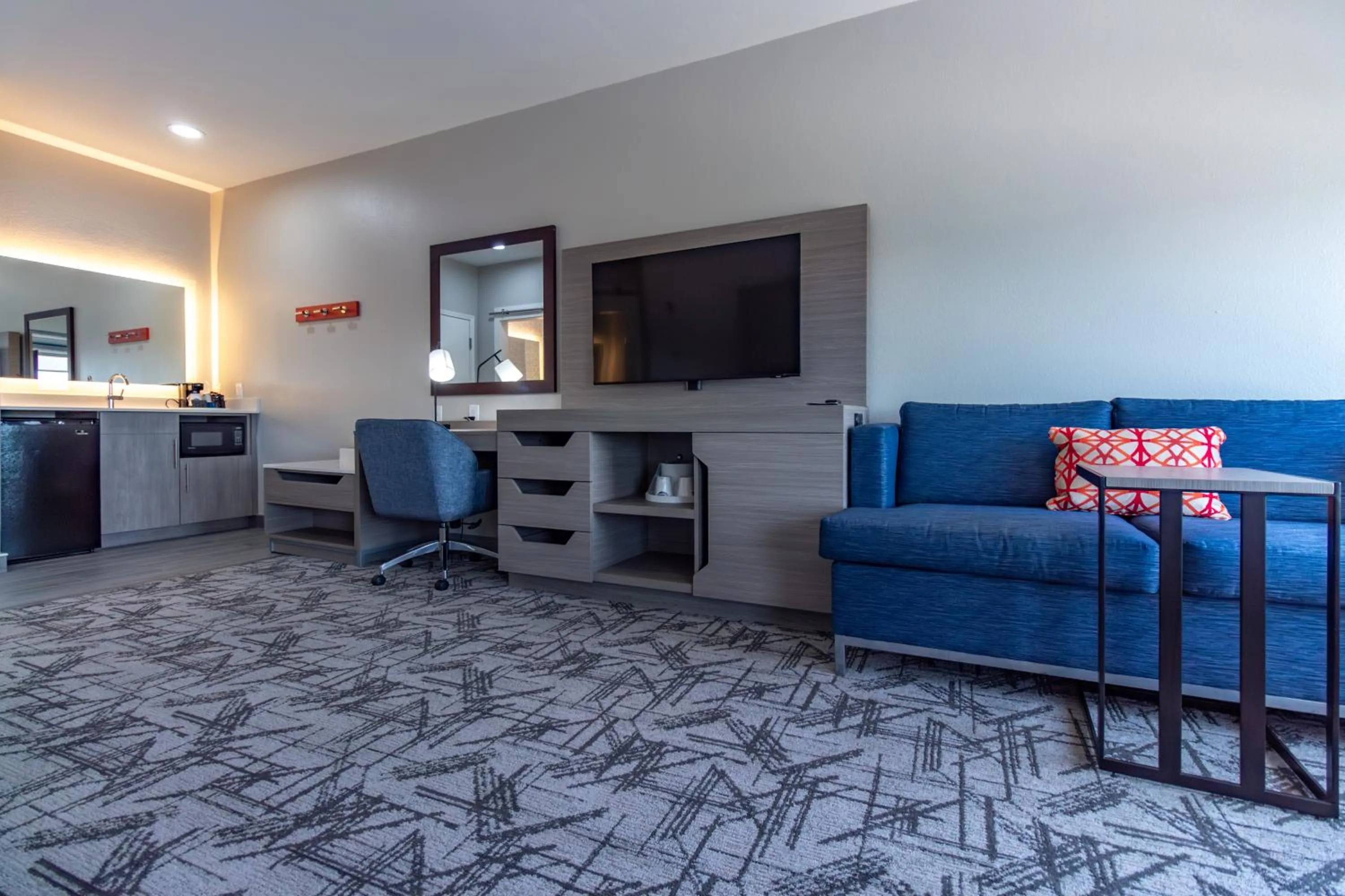 Bedroom in Hampton Inn & Suites Denton