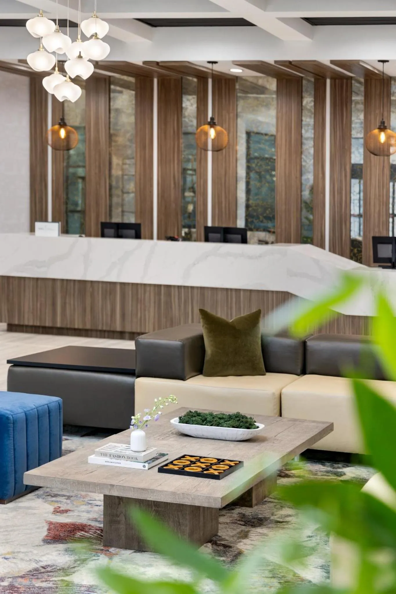 Property building in Crowne Plaza Auburn Hills by IHG