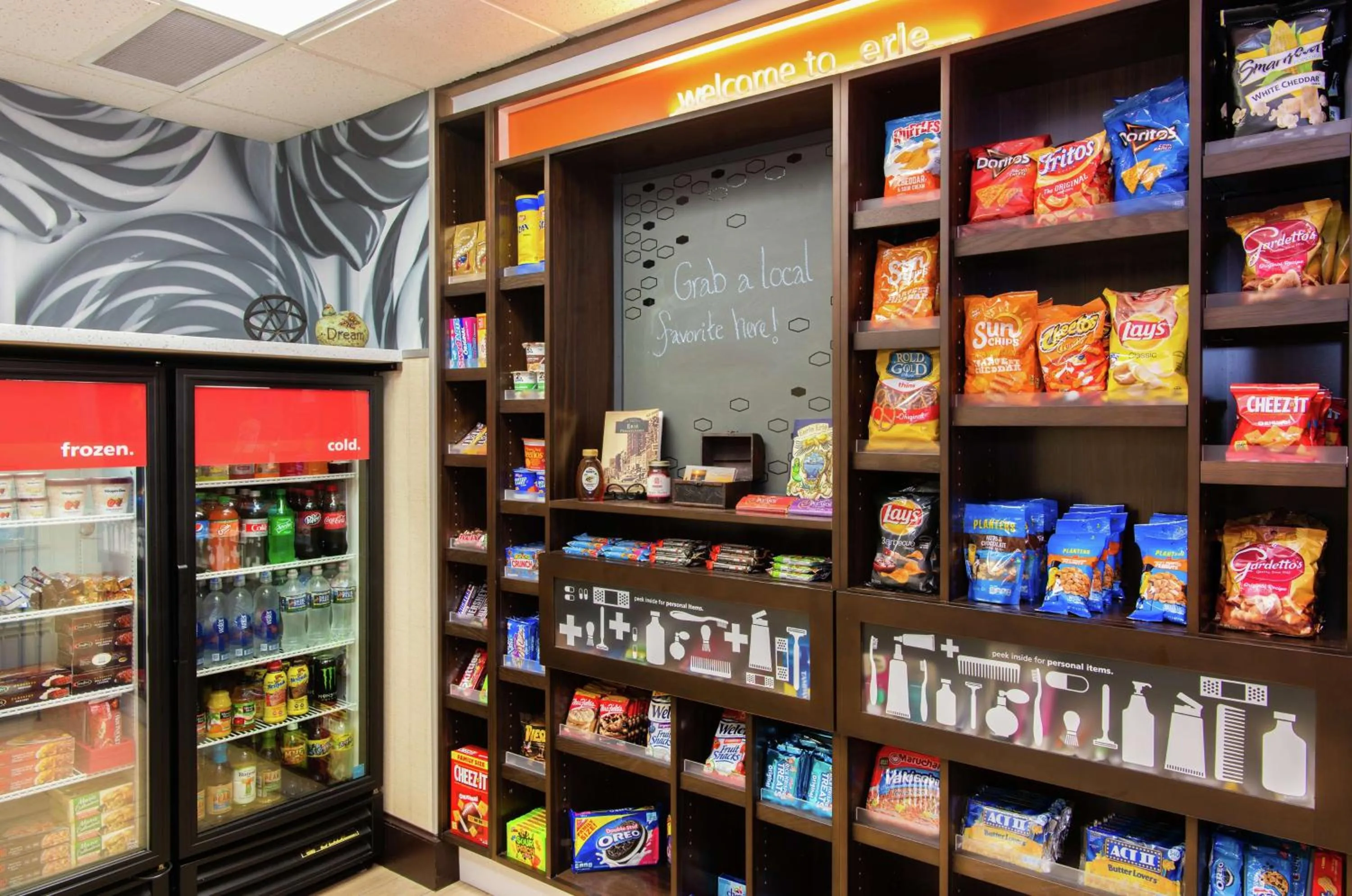 Restaurant/places to eat in Hampton Inn Erie-South