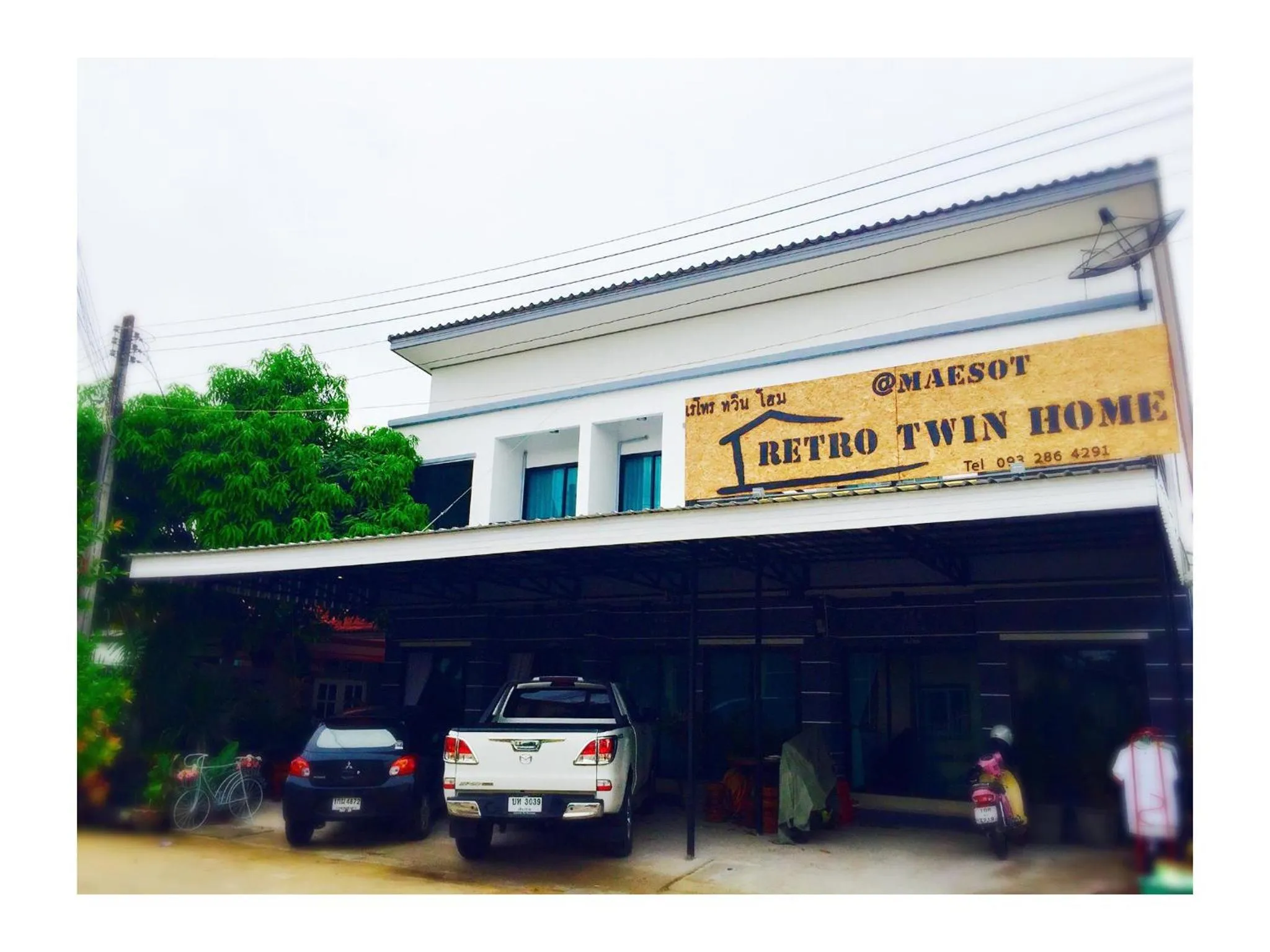 Property building in Retro Twin Home @Maesot